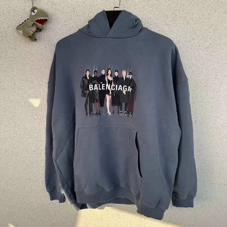 Balenciaga o1bcso1str1124 Dup / Many Kisses Round Hoodie