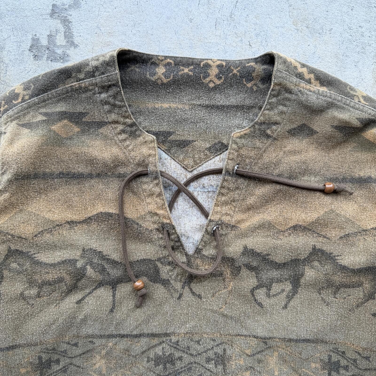Other Vintage 70s Western Horse Aztec Print Henley Pullover M Size US M / EU 48-50 / 2 - 3 Thumbnail