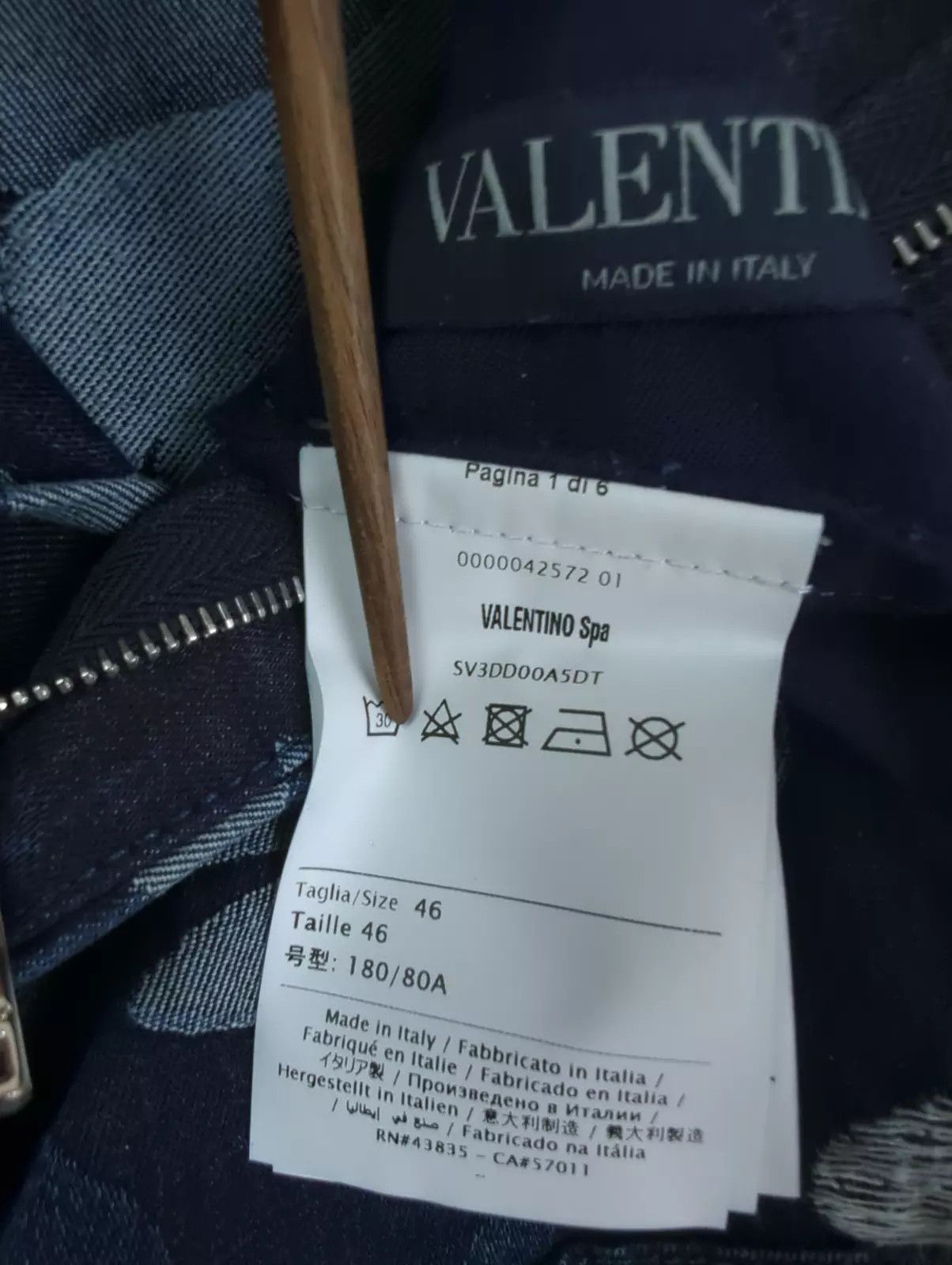 Valentino VALENTINO Sz IT 48 Camouflage Jacquard 2 PIECE SET Size US M / EU 48-50 / 2 - 17 Thumbnail