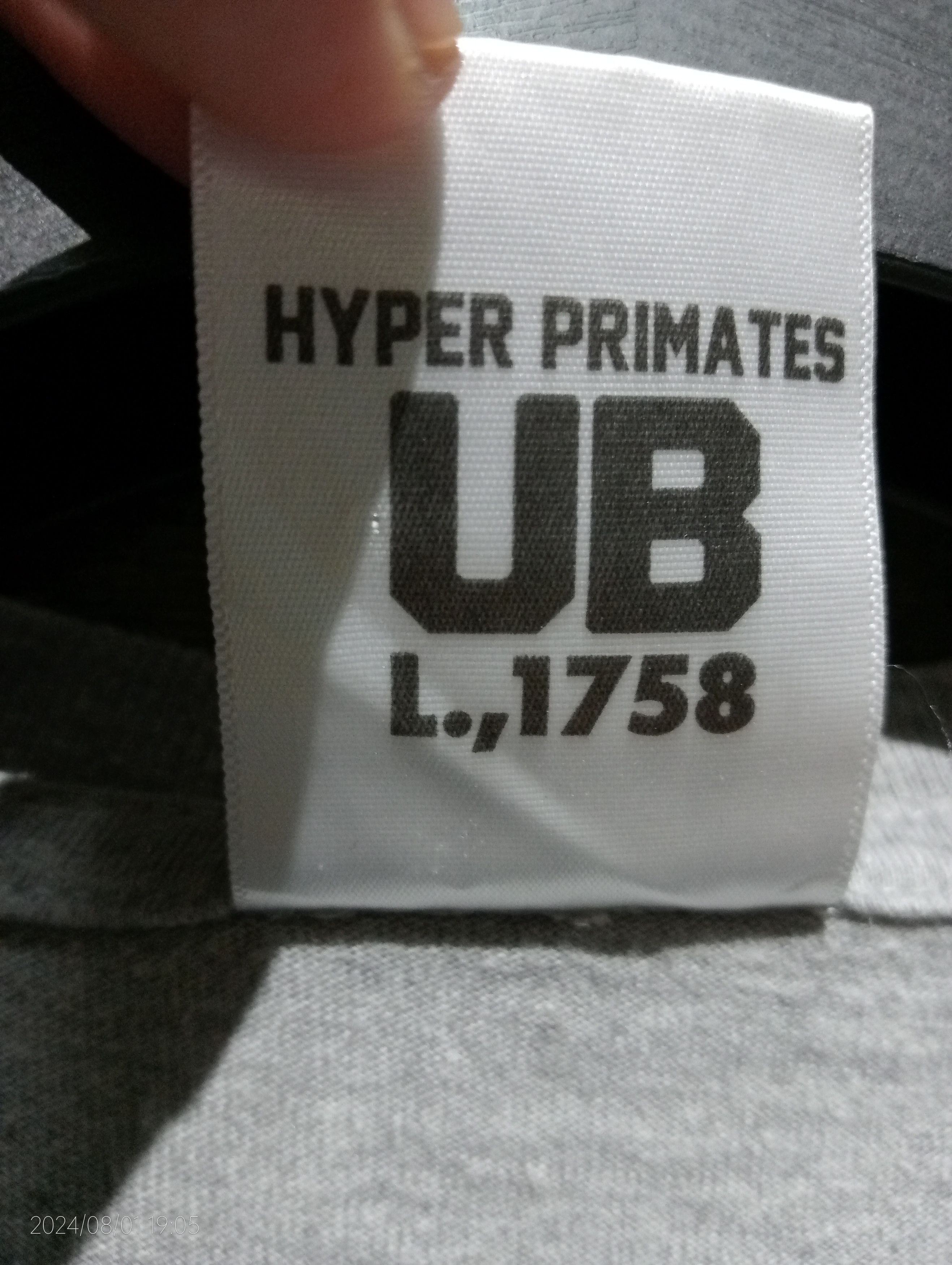 Japanese Brand UITTG Baby Yackers Long Sleeve Tshirt Size US M / EU 48-50 / 2 - 10 Thumbnail