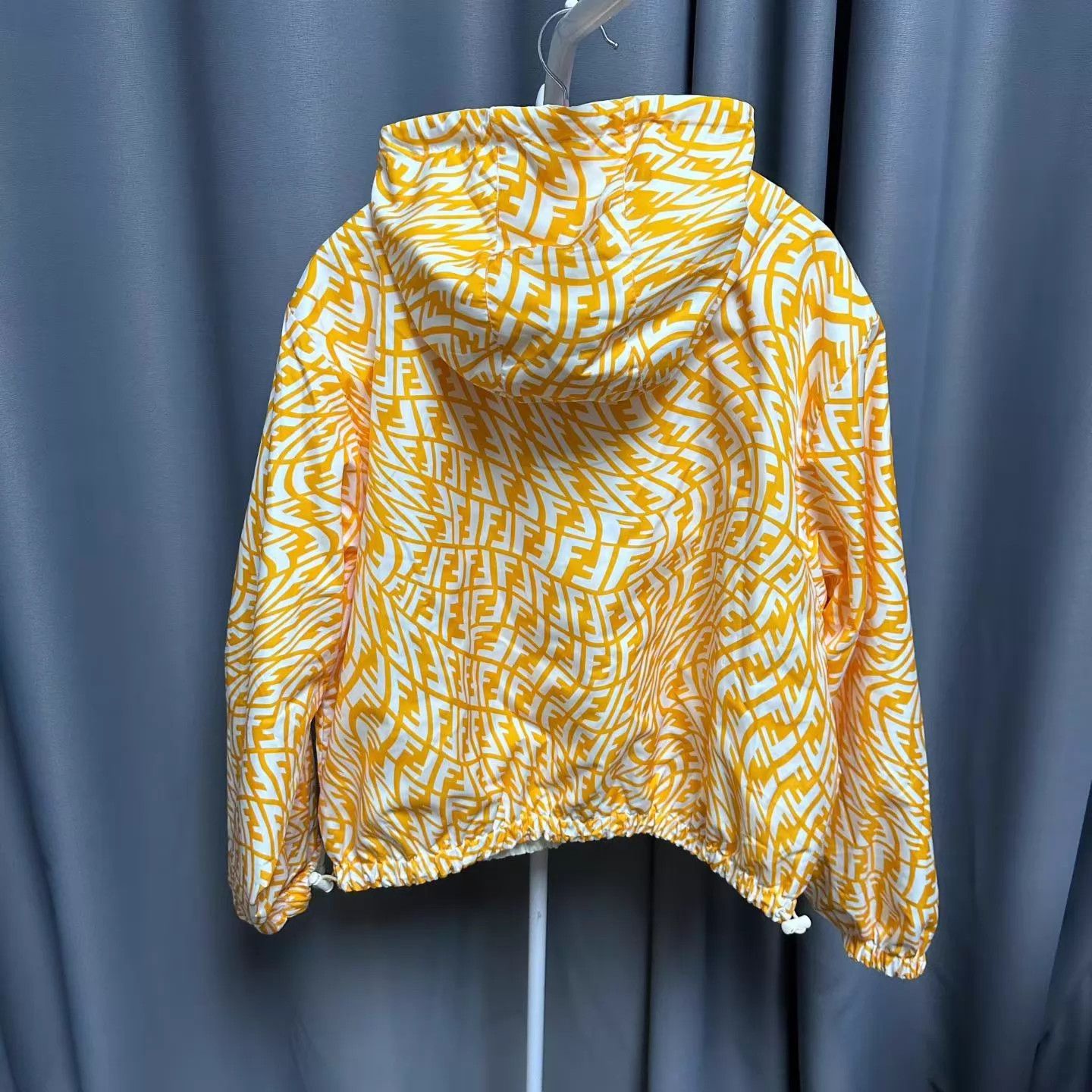 Fendi Fendi double-faced long-sleeve hooded jacket yellow Size L / US 10 / IT 46 - 2 Thumbnail