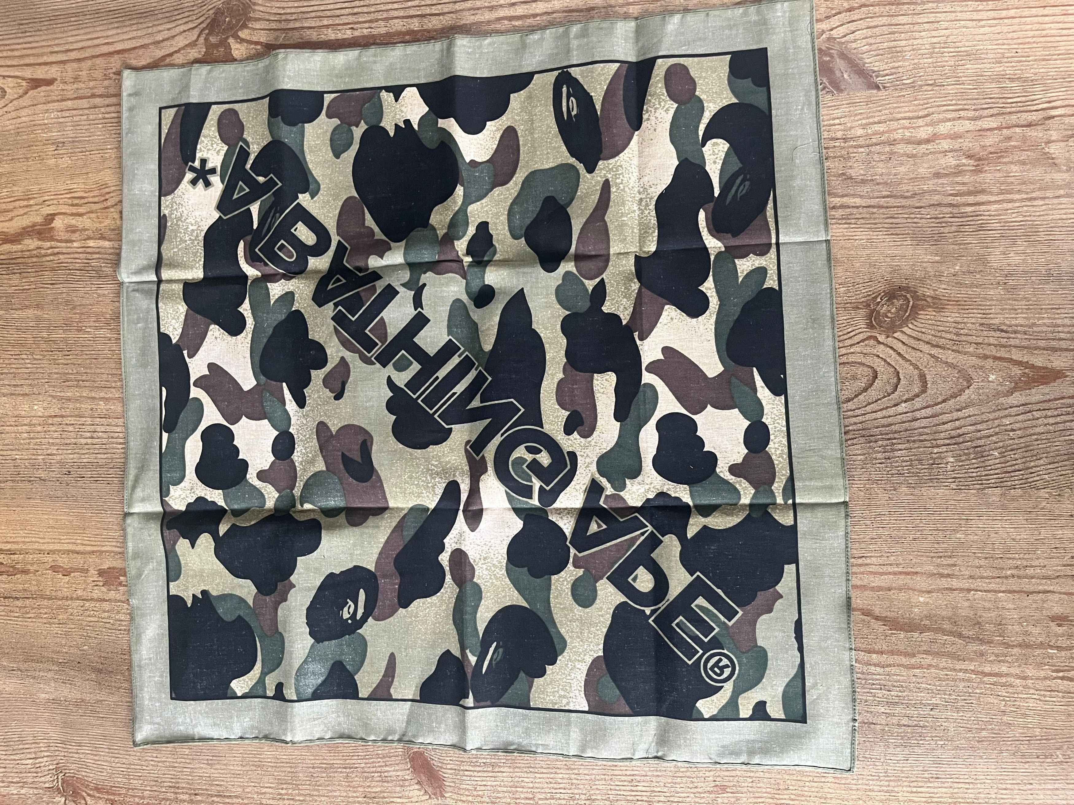 Bape BAPE Camo Bandana BABYMONSTER Limited Smart 2025 Magazine Size ONE SIZE - 9 Thumbnail