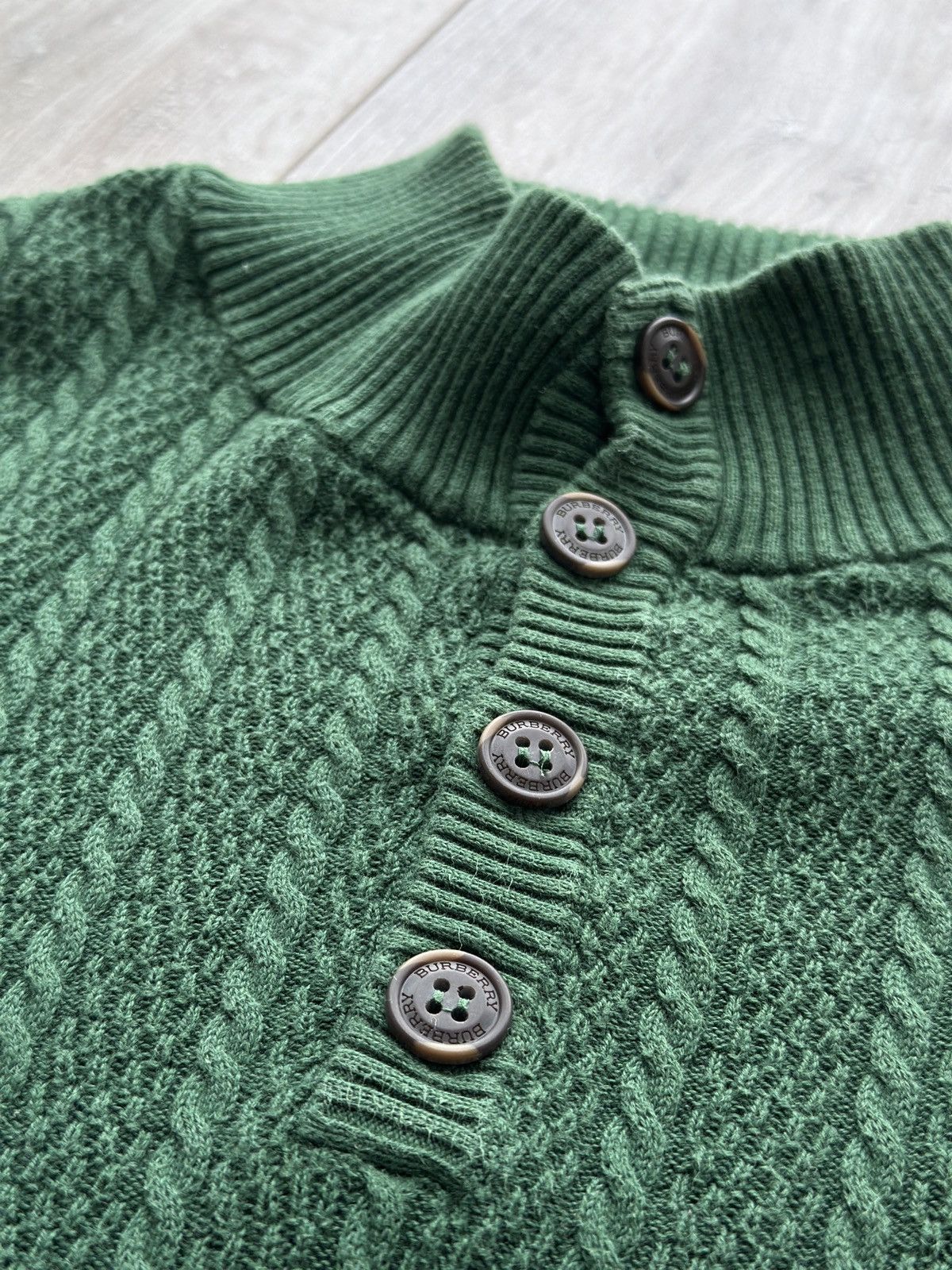 Burberry Burberry Knit Pullover Button Sweater Size US M / EU 48-50 / 2 - 9 Thumbnail