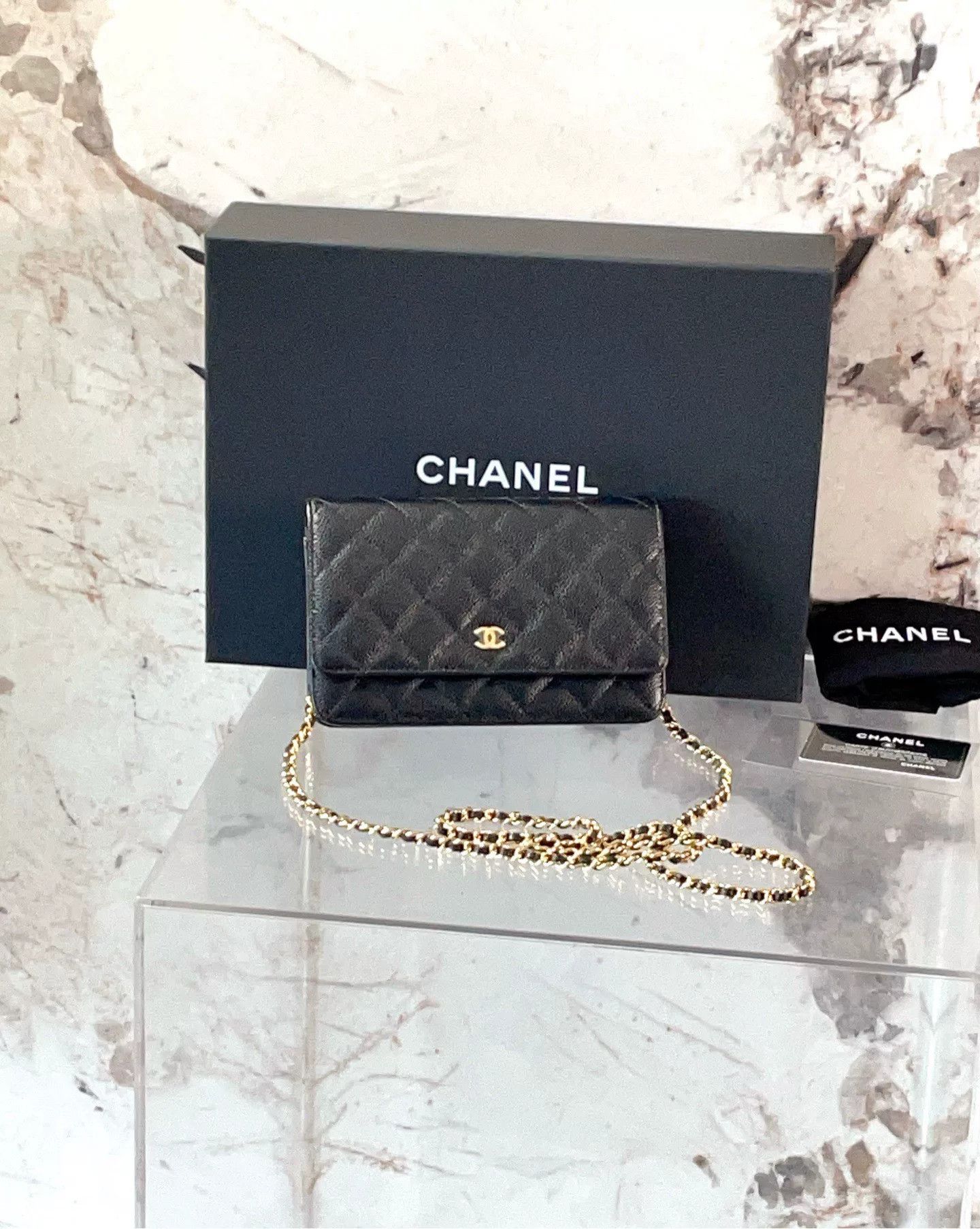 Chanel Pre-loved Bag Very good condition Size ONE SIZE - 1 Thumbnail