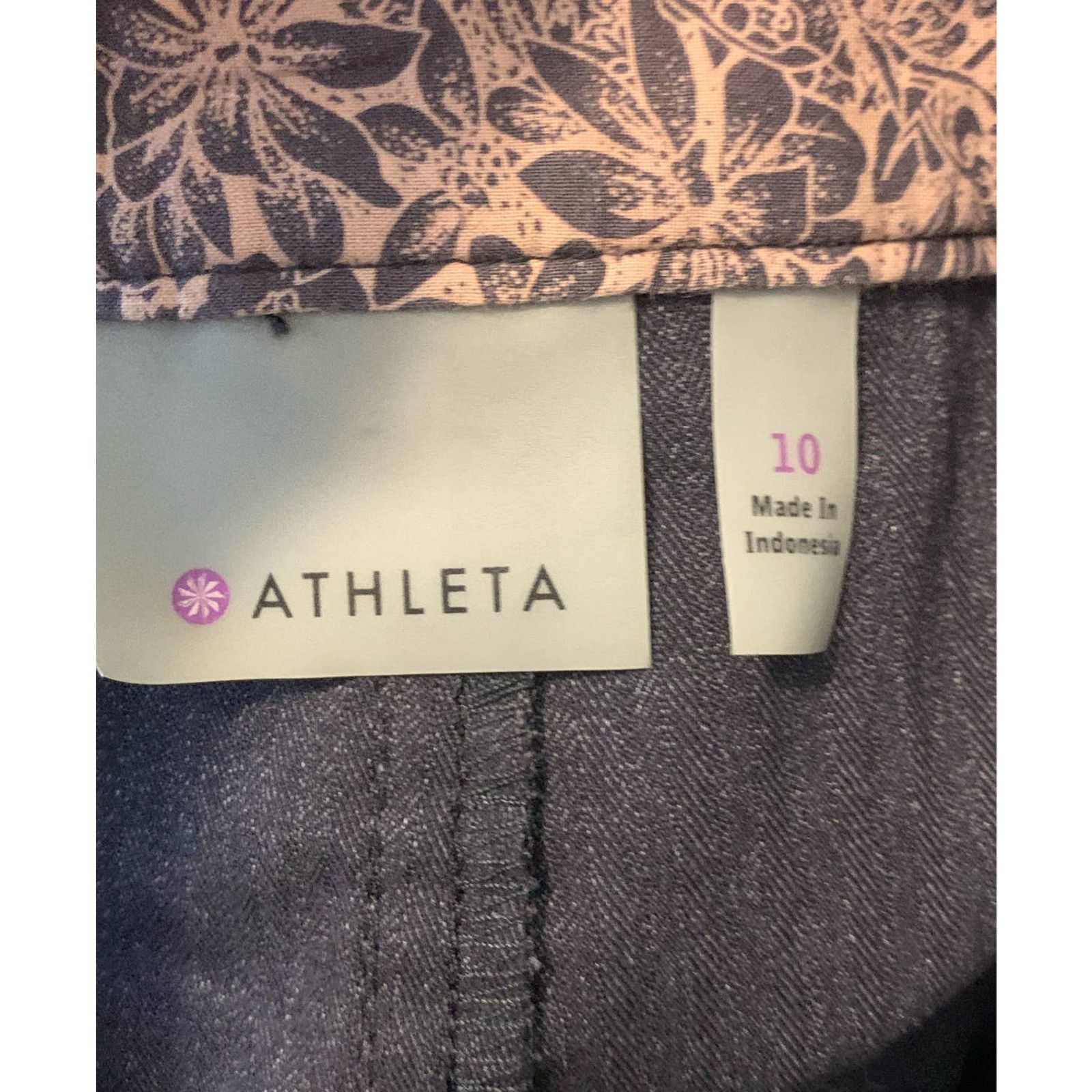 Athleta Athleta gray casual everyday mini skirt size 10 Size 32" / US 10 / IT 46 - 3 Thumbnail