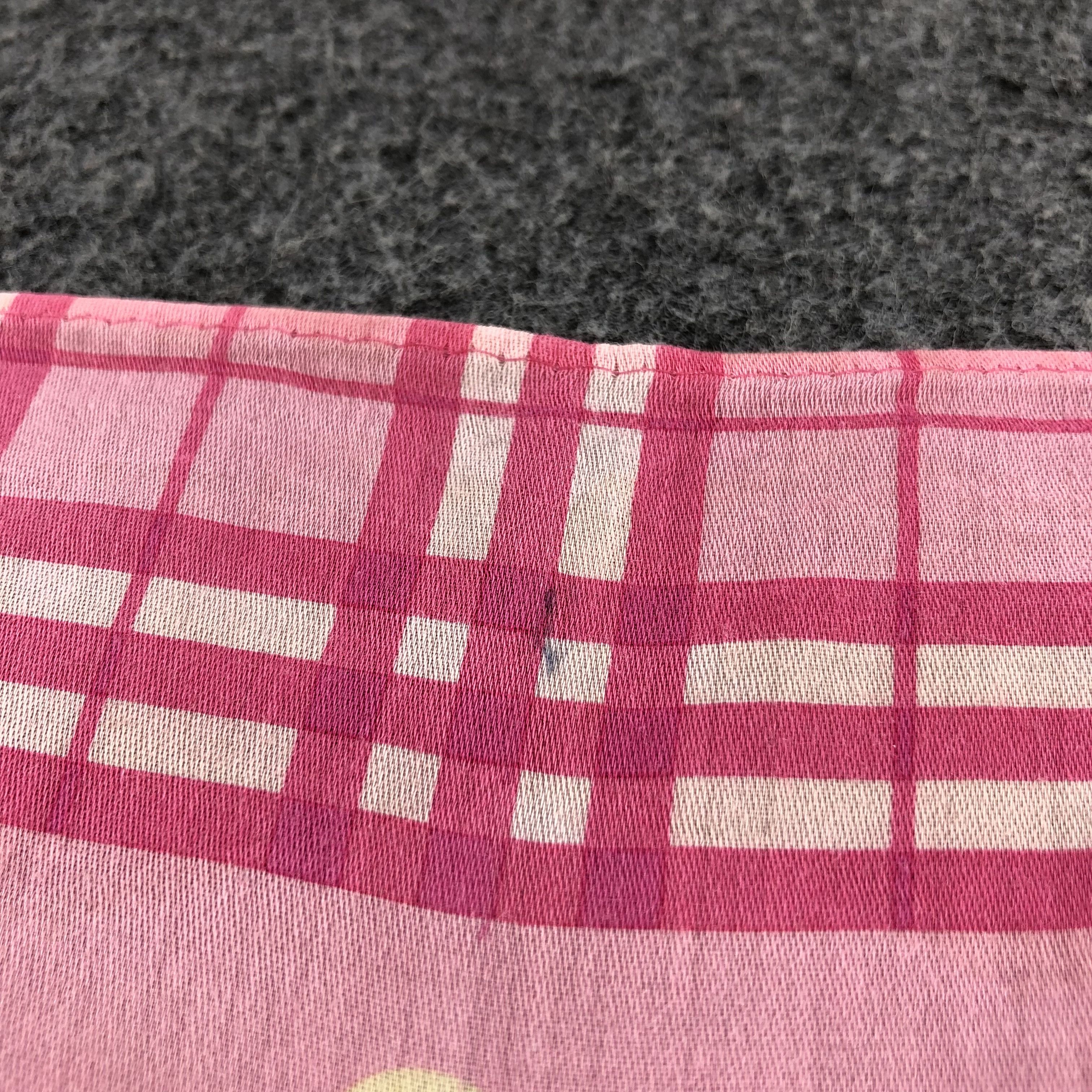 Burberry Burberry Neckerchief Handkerchief Bandana H1411 Size ONE SIZE - 9 Thumbnail