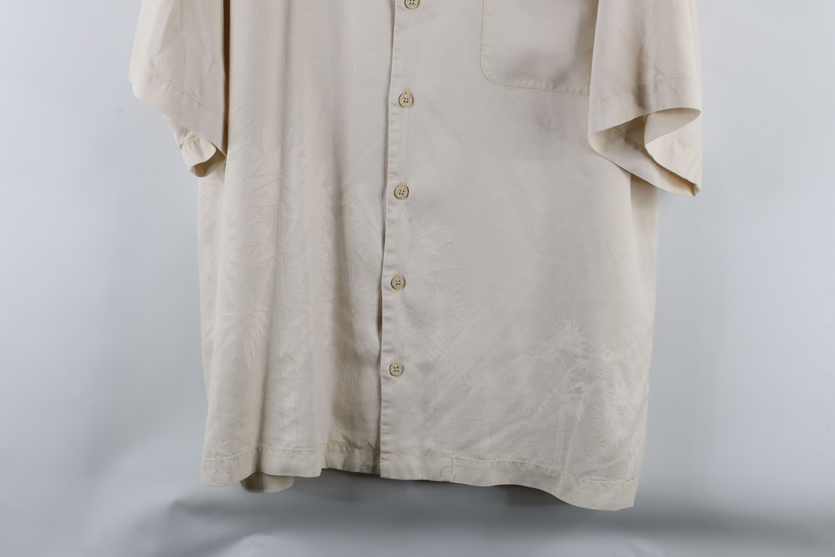 Tommy Bahama × Vintage Vintage 90s Tommy Bahama Looped Collar Button Shirt Beige Size US XL / EU 56 / 4 - 3 Thumbnail