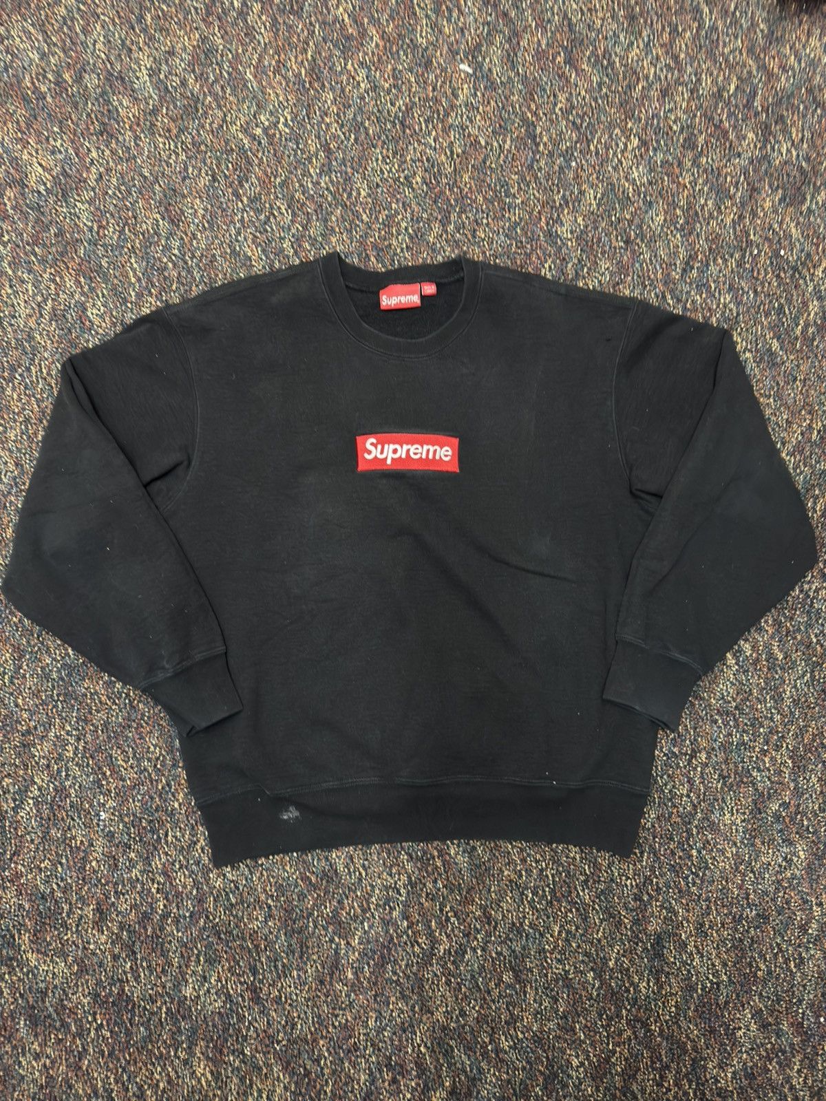 Supreme Supreme '22 Zebra Box Logo Crewneck | Grailed