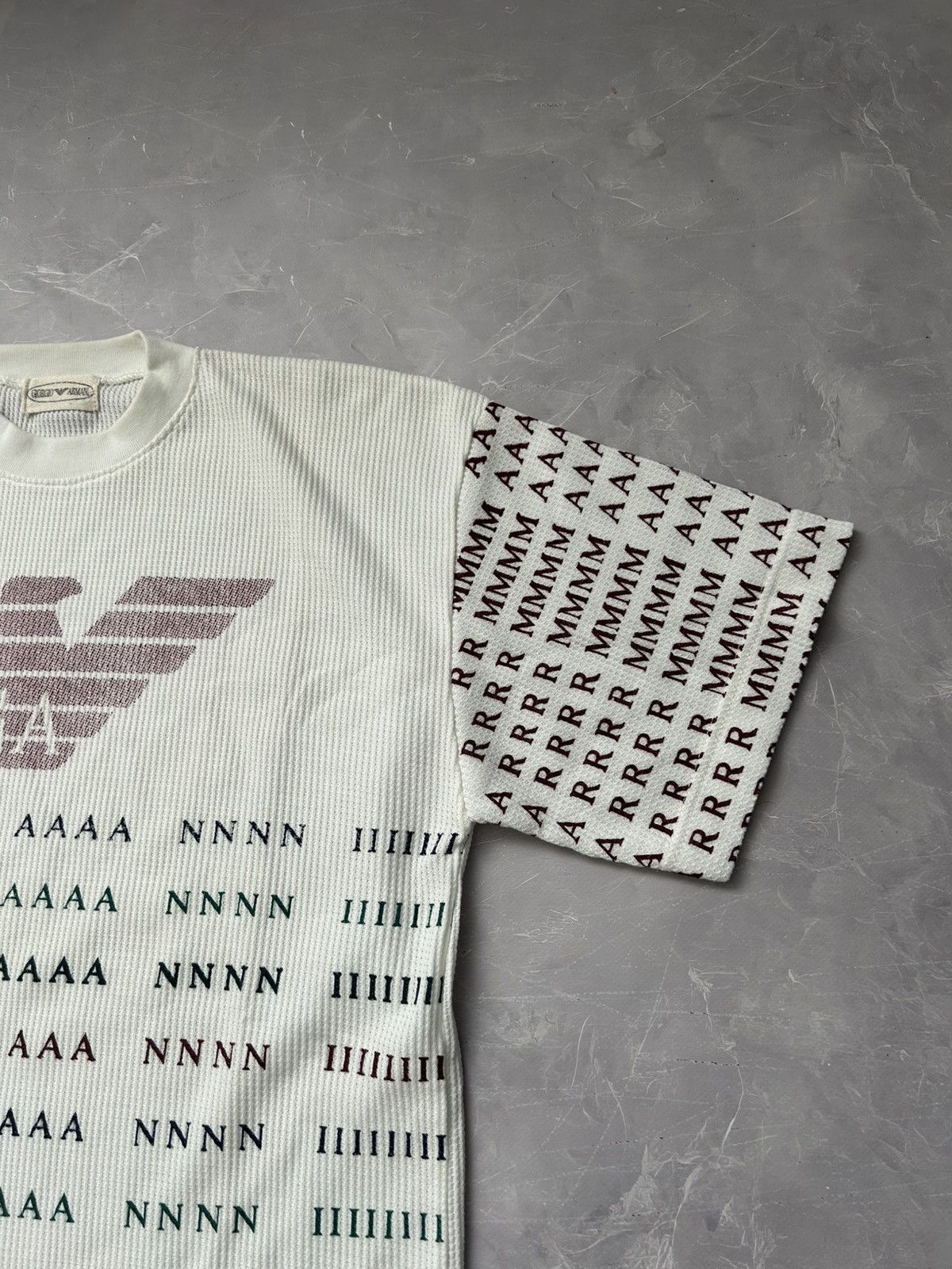 Emporio Armani Vintage Rare Armani Big Logo T-shirt Size US L / EU 52-54 / 3 - 2 Thumbnail