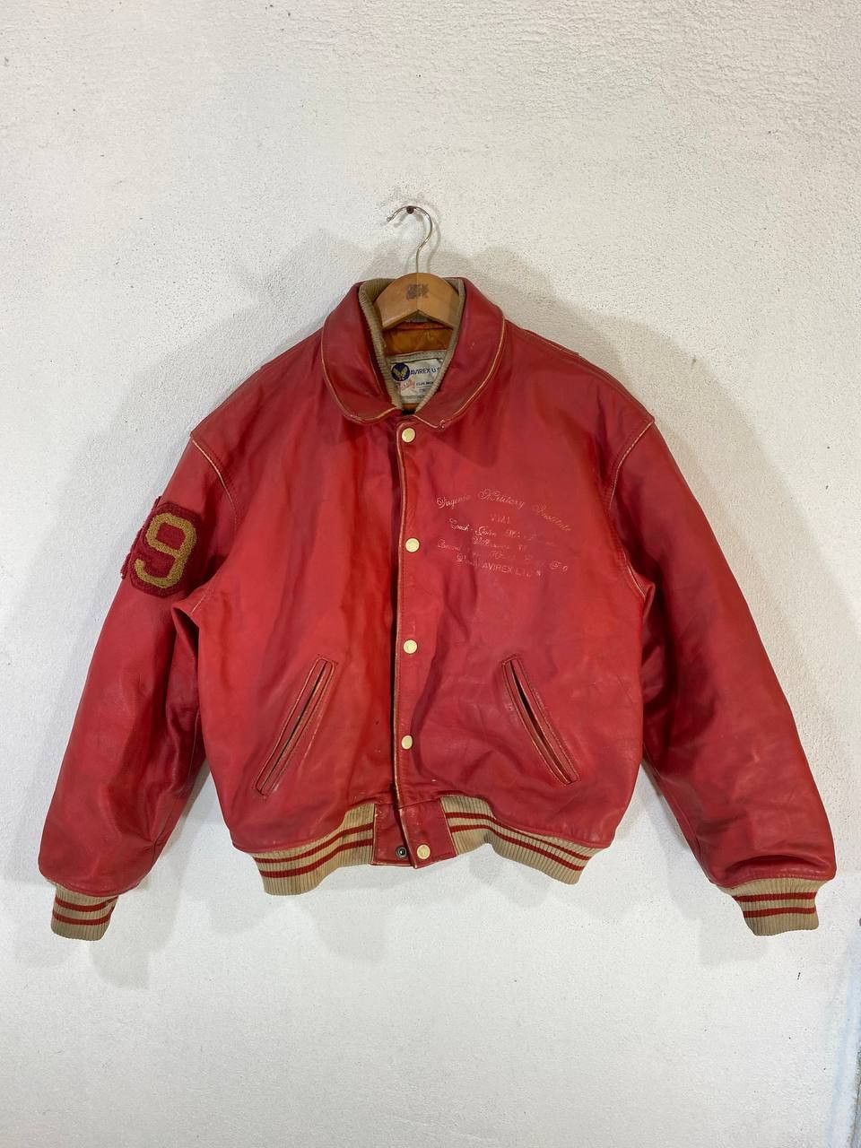 Avirex vintage avirex full leather jacket embroided nice design Size US L / EU 52-54 / 3 - 2 Thumbnail