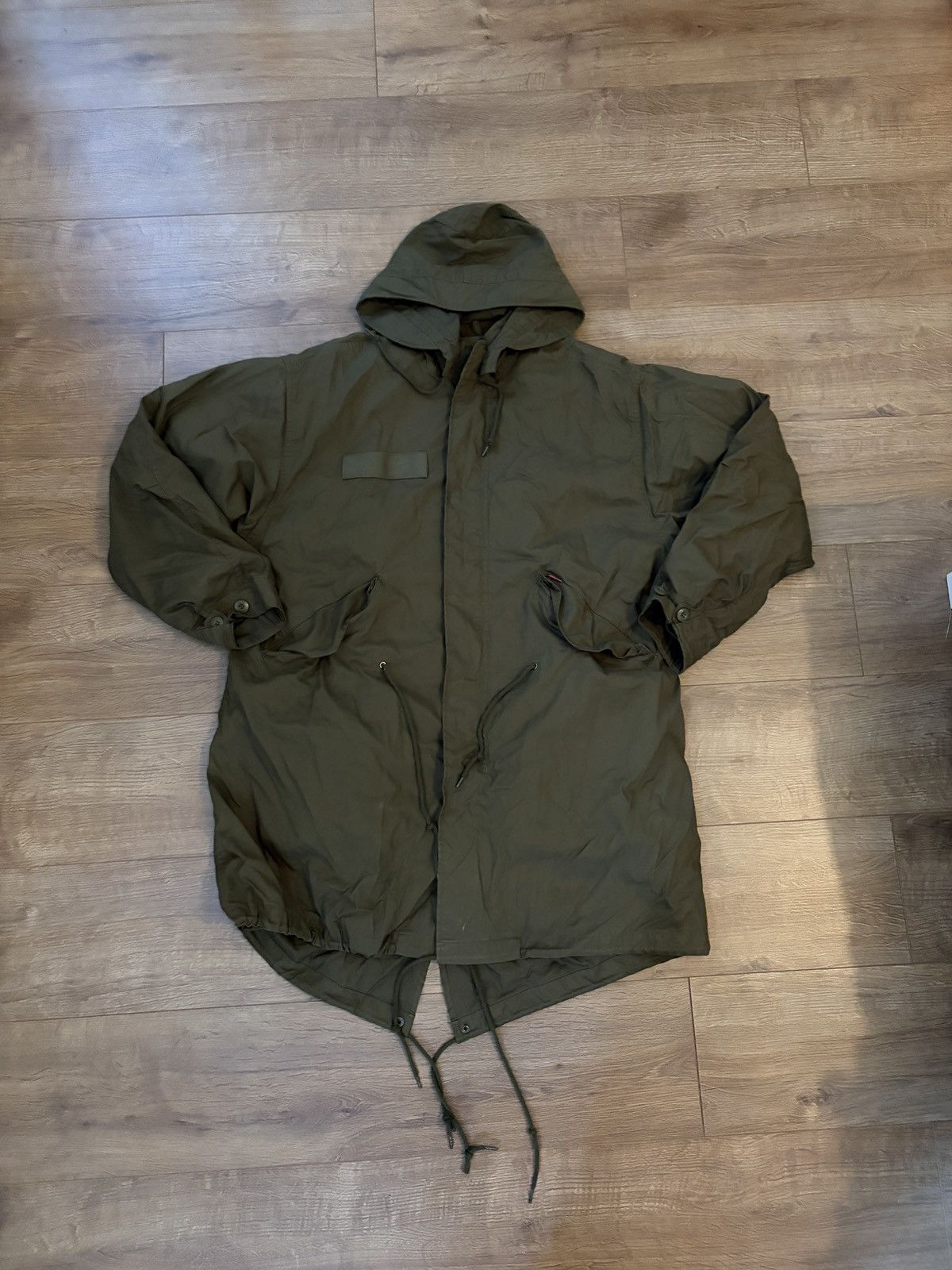 Supreme Supreme SS24 Futura Fishtail Parka ‘Olive’ Size US S / EU 44-46 / 1 - 1 Thumbnail