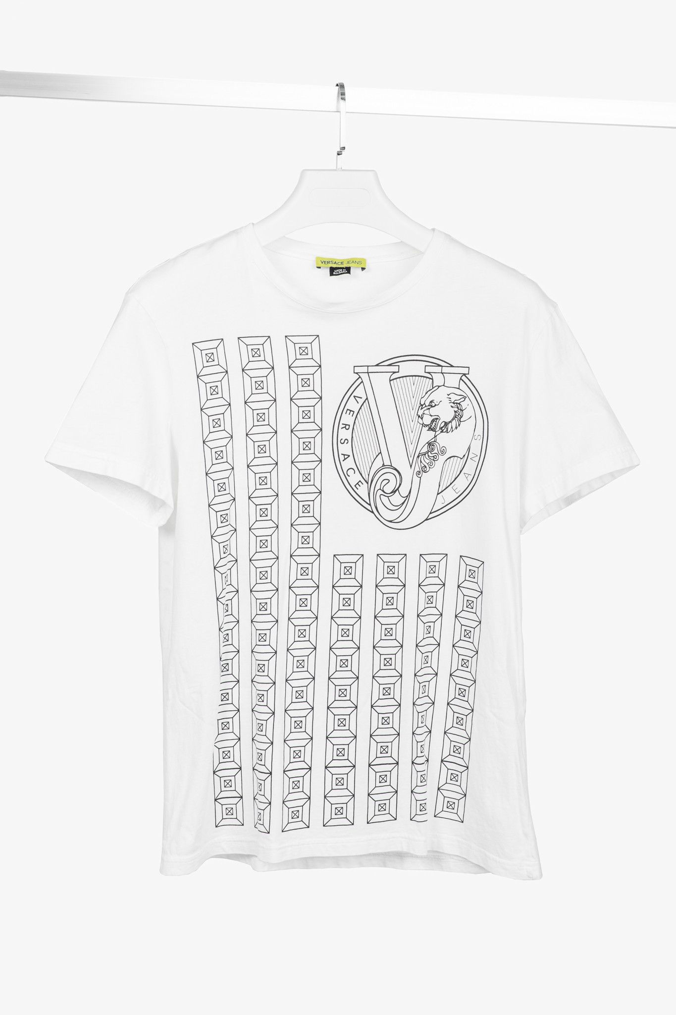 Versace Versace Jeans Cotton Panther & Geometric-Graphic T-Shirt Size US M / EU 48-50 / 2 - 1 Thumbnail
