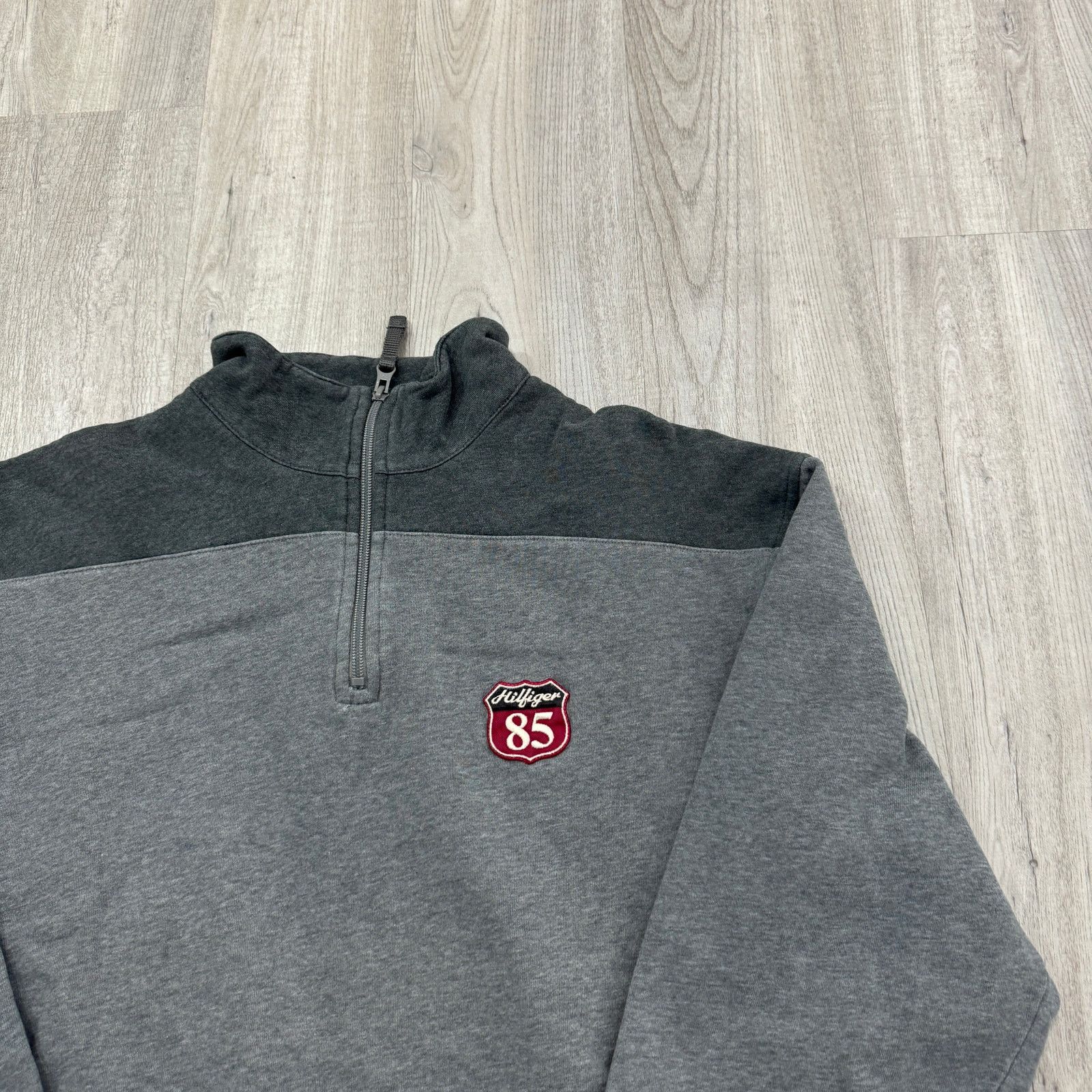 Tommy Hilfiger Vintage Tommy Hilfiger Sweatshirt Men's Large Gray 90s Size US L / EU 52-54 / 3 - 2 Thumbnail
