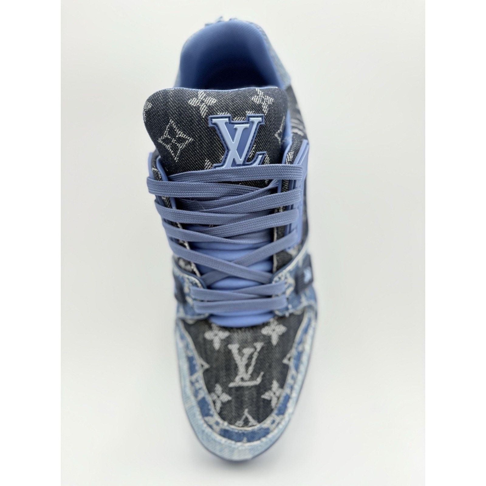 Louis Vuitton (9-9.5 US) Louis Vuitton Trainer ' Monogram Blue Denim ' Size US 9 / EU 42 - 11 Thumbnail
