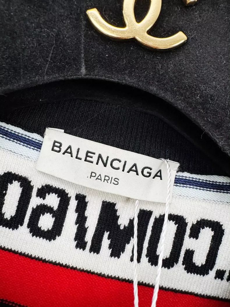 Balenciaga Balenciaga size 40 Knitted short sleeve Size S / US 4 / IT 40 - 2 Thumbnail