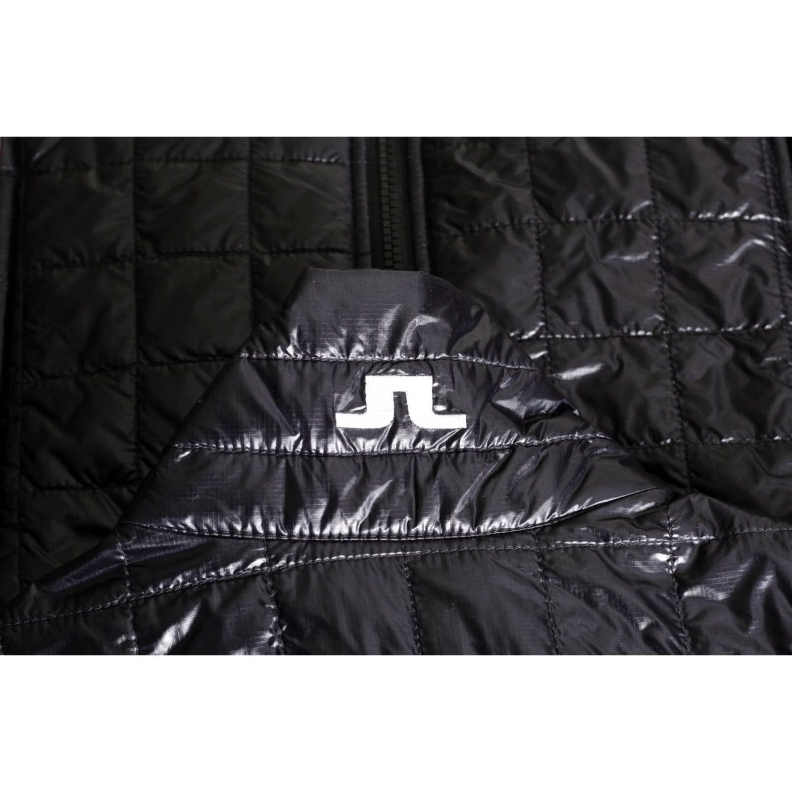 J.Lindeberg J.LINDEBERG Bona Hybrid Vest Jacket Gilet Men Size S Golf PERTEX QUANTUM VR2947 Size US S / EU 44-46 / 1 - 3 Thumbnail