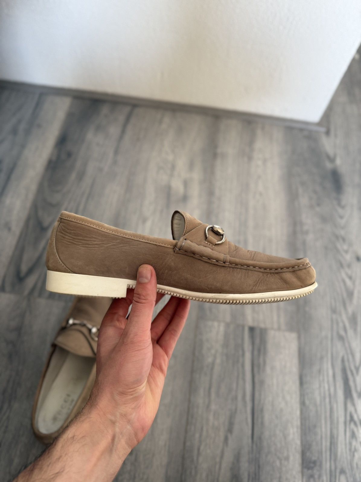 Gucci Gucci Horsebit Loafers in Beige Leather – Size 9.5 Size US 9.5 / EU 42-43 - 16 Thumbnail