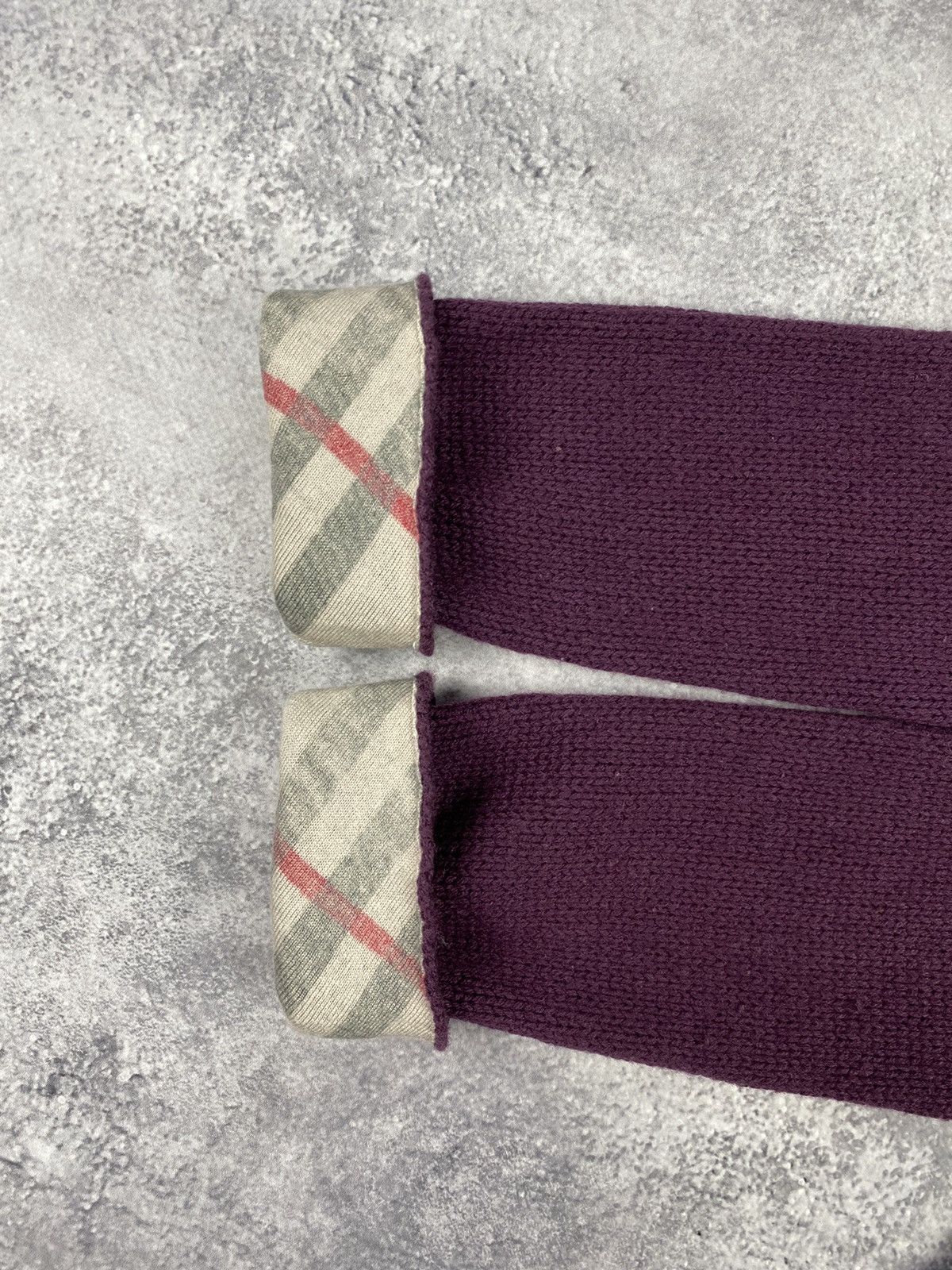 Burberry Vintage Burberry Brit Cashmere Wool Nova Check Sweater Size L / US 10 / IT 46 - 8 Thumbnail
