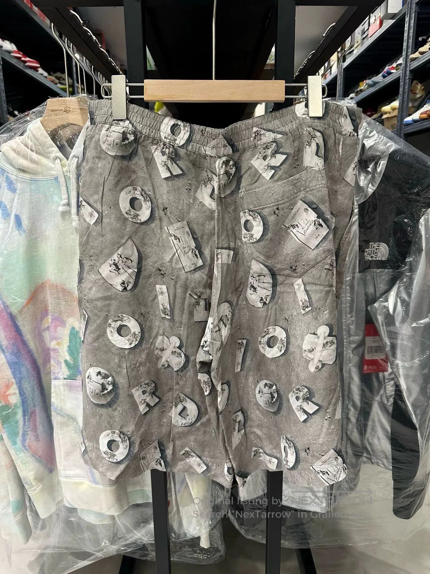 Dior Dior logo print shorts. Size US 35 - 2 Thumbnail