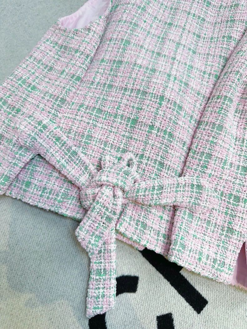 Chanel Chanel 21S Pink Green Plaid Crystal Vest Size M / US 6-8 / IT 42-44 - 4 Thumbnail