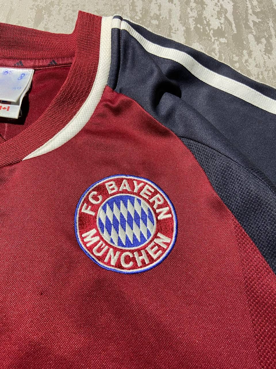 Adidas × Vintage Adidas FC Bayern Munich Jersey Z-Roberto 2002/03 T-Mobile Size US XL / EU 56 / 4 - 5 Thumbnail