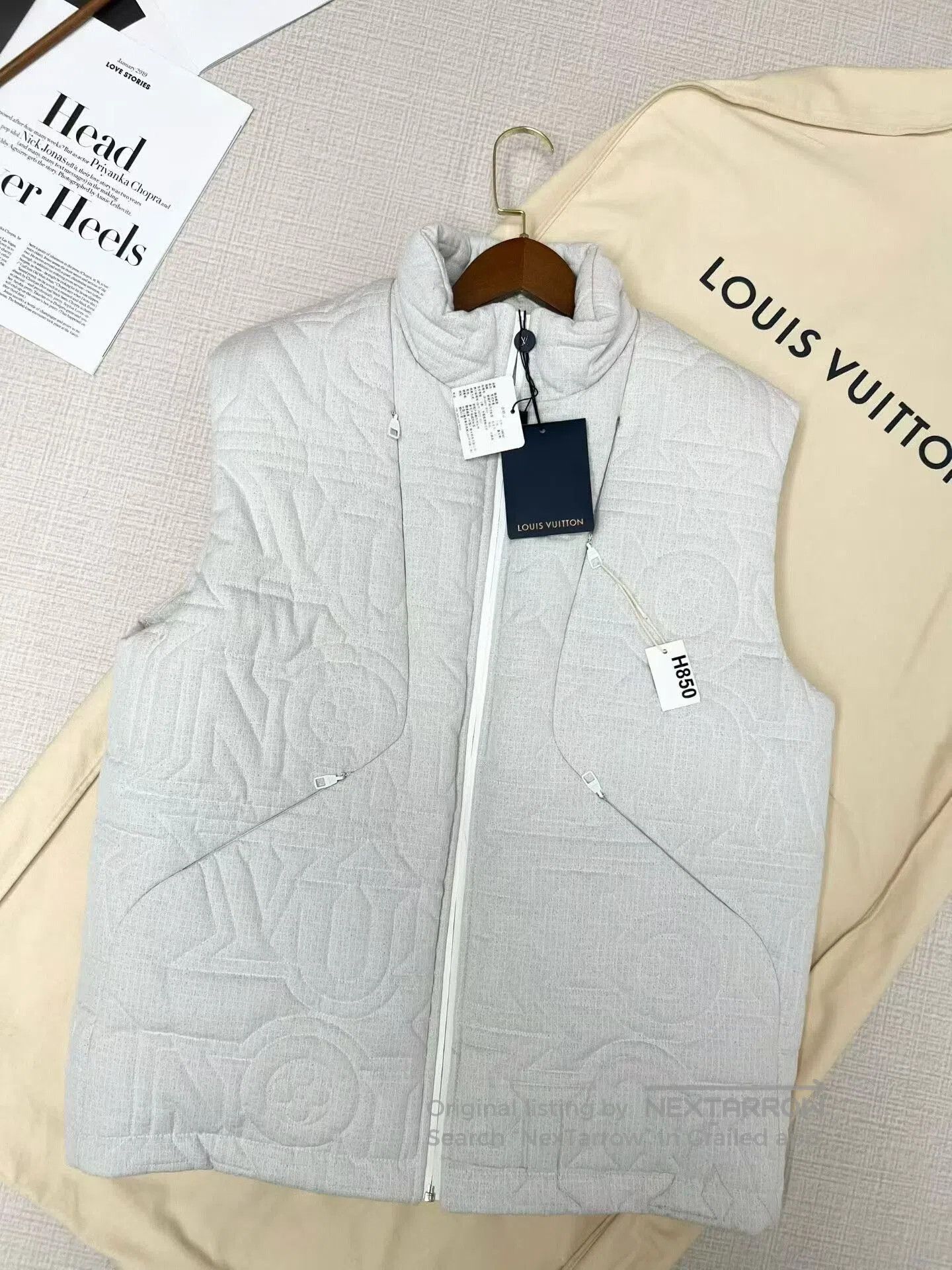 Louis Vuitton Louis Vuitton Embossed Vest with Tags. Size US M / EU 48-50 / 2 - 1 Thumbnail