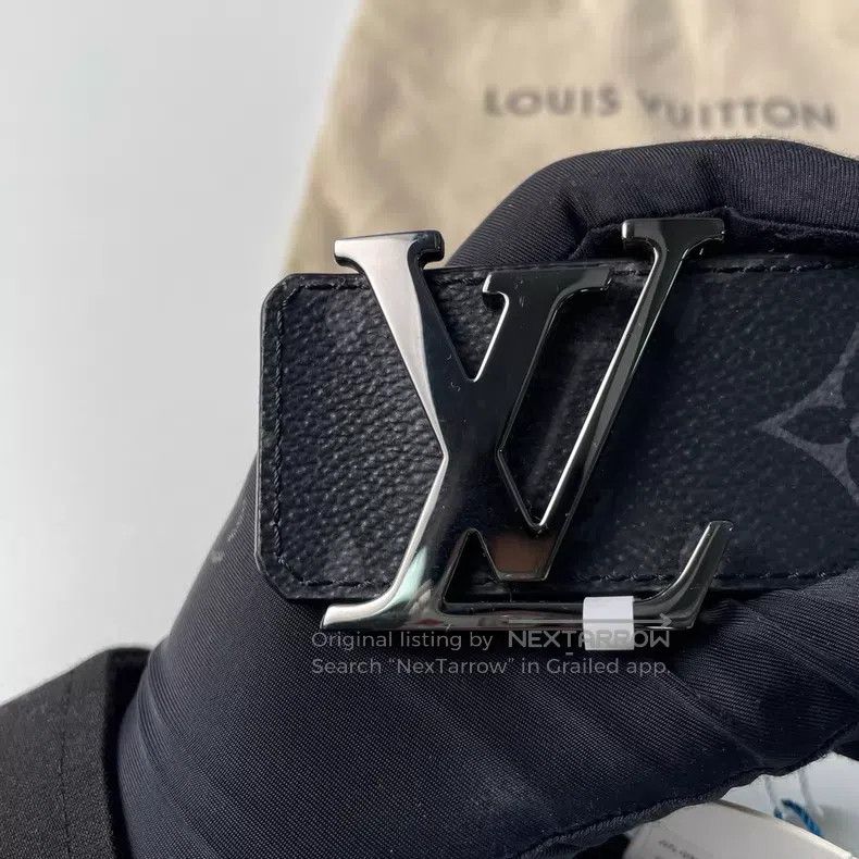 Louis Vuitton Louis Vuitton Bright silver button-down Darth Vader presby Size ONE SIZE - 2 Thumbnail