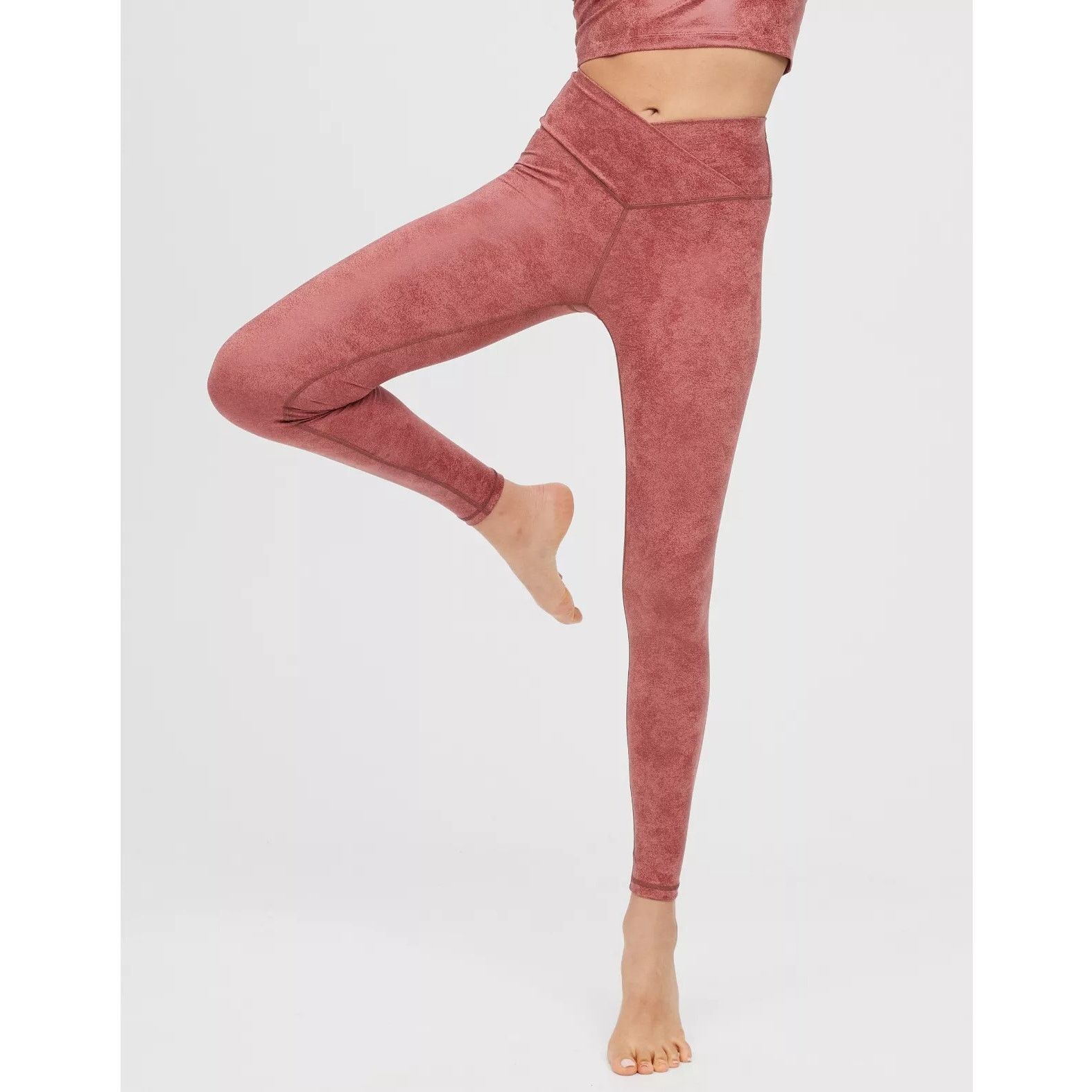American Eagle Outfitters AERIE OFFLINE Hugger Crossover High Waisted Legging Small Size 27" / US 4 / IT 40 - 6 Thumbnail
