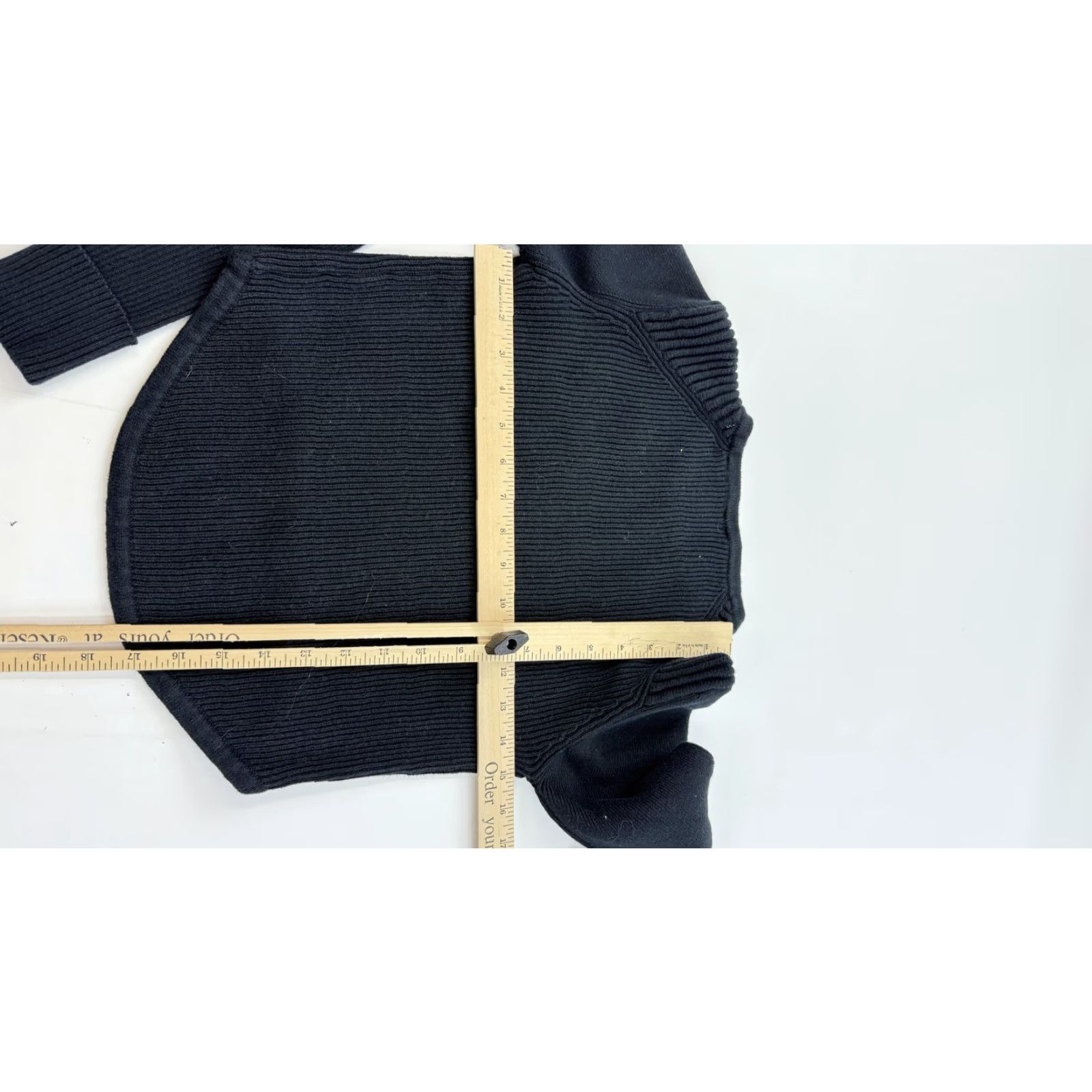 Vintage Cabi Sweater Womens Small Black Ribbed Knit Cropped Pullover Crewneck Curved Hem Size S / US 4 / IT 40 - 7 Thumbnail