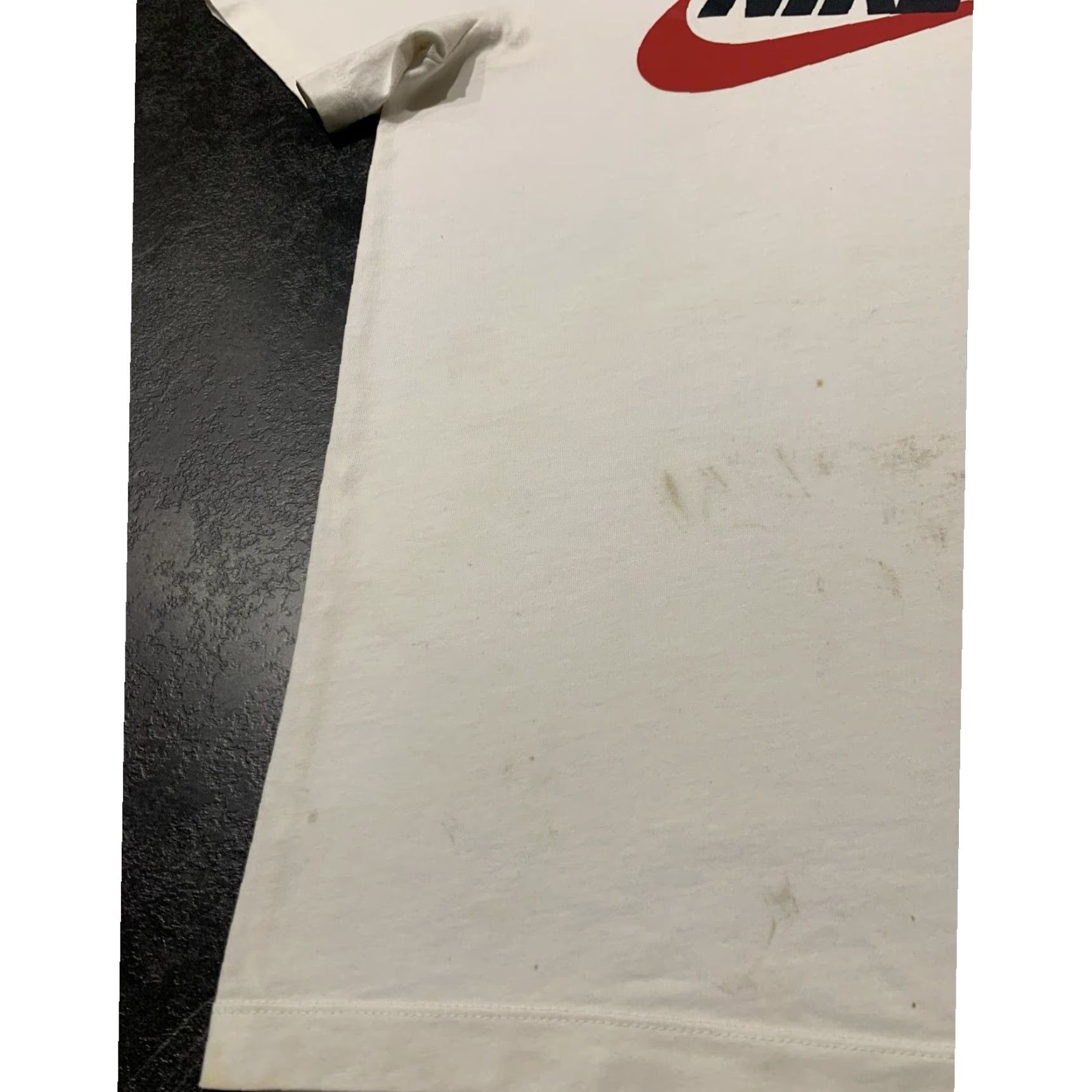Nike Nike T-Shirt Large White Stained Mens Size US L / EU 52-54 / 3 - 4 Thumbnail