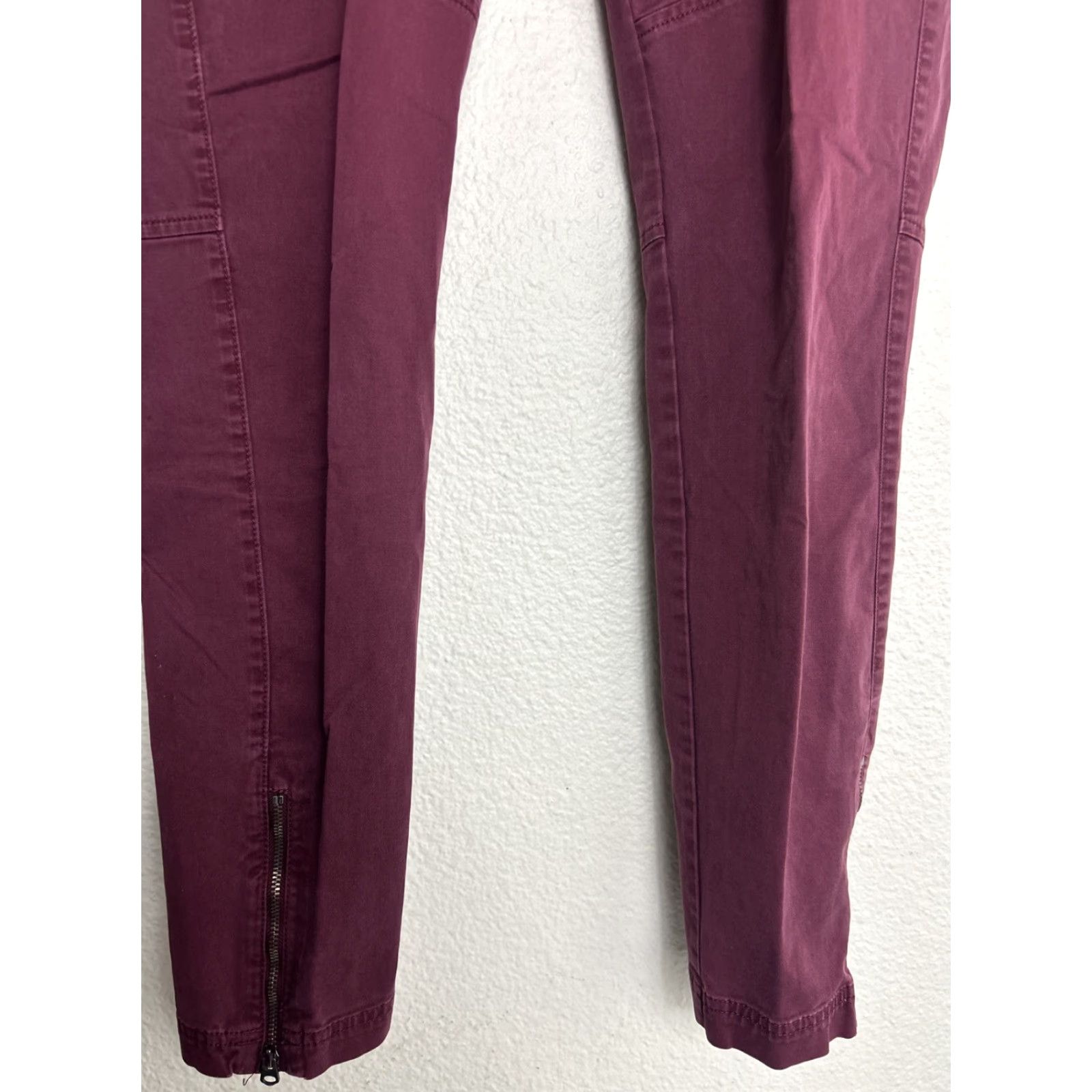 Athleta Athleta Slim Ankle Zip Pants Size 32x31 Maroon Cargo Outdoor Camping 268543 Size 24" / US 00 / IT 34 - 2 Thumbnail