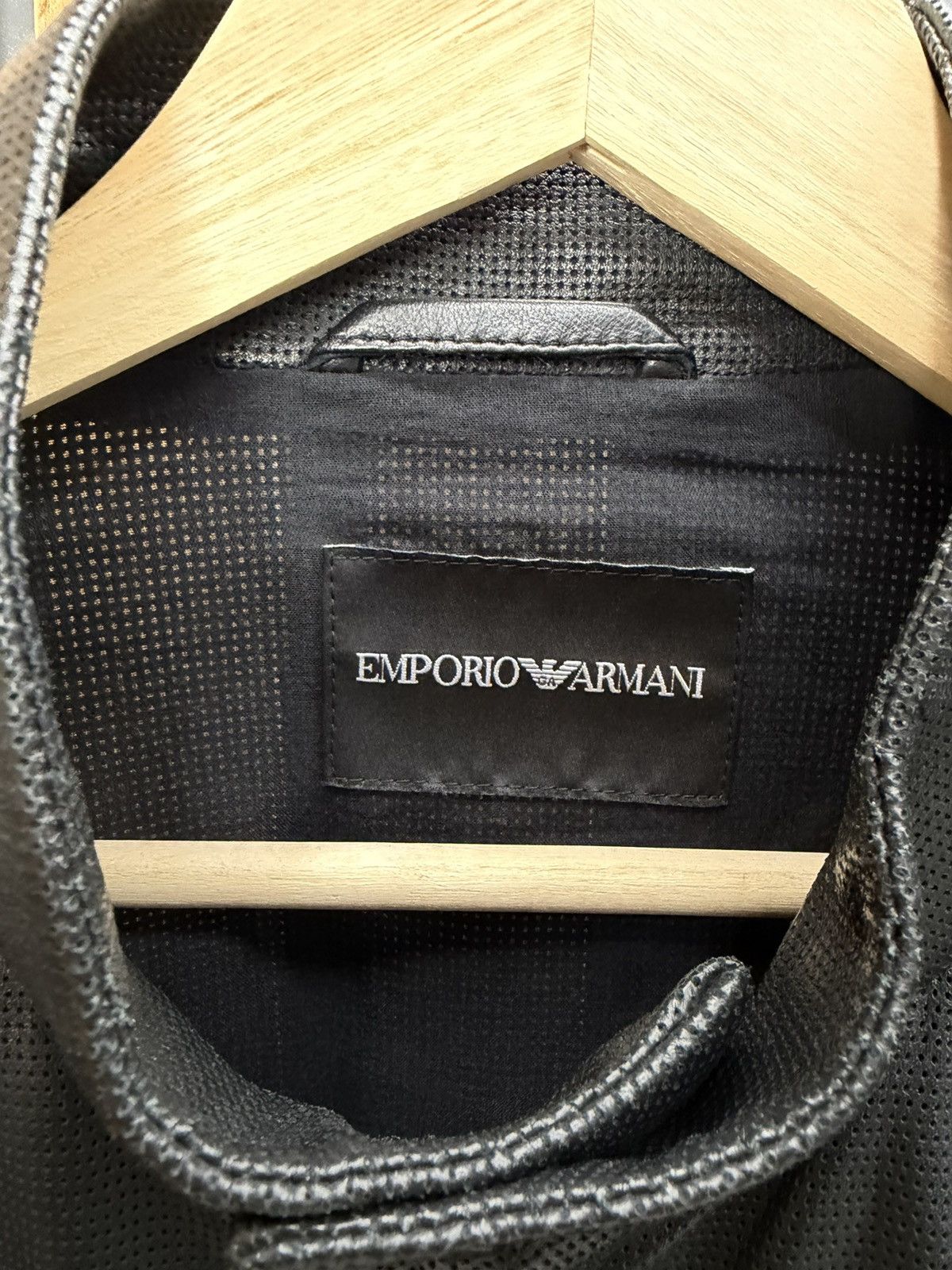 Emporio Armani Emporio Armani Black Perfored Leather Jacket Size 52 Size US L / EU 52-54 / 3 - 5 Thumbnail
