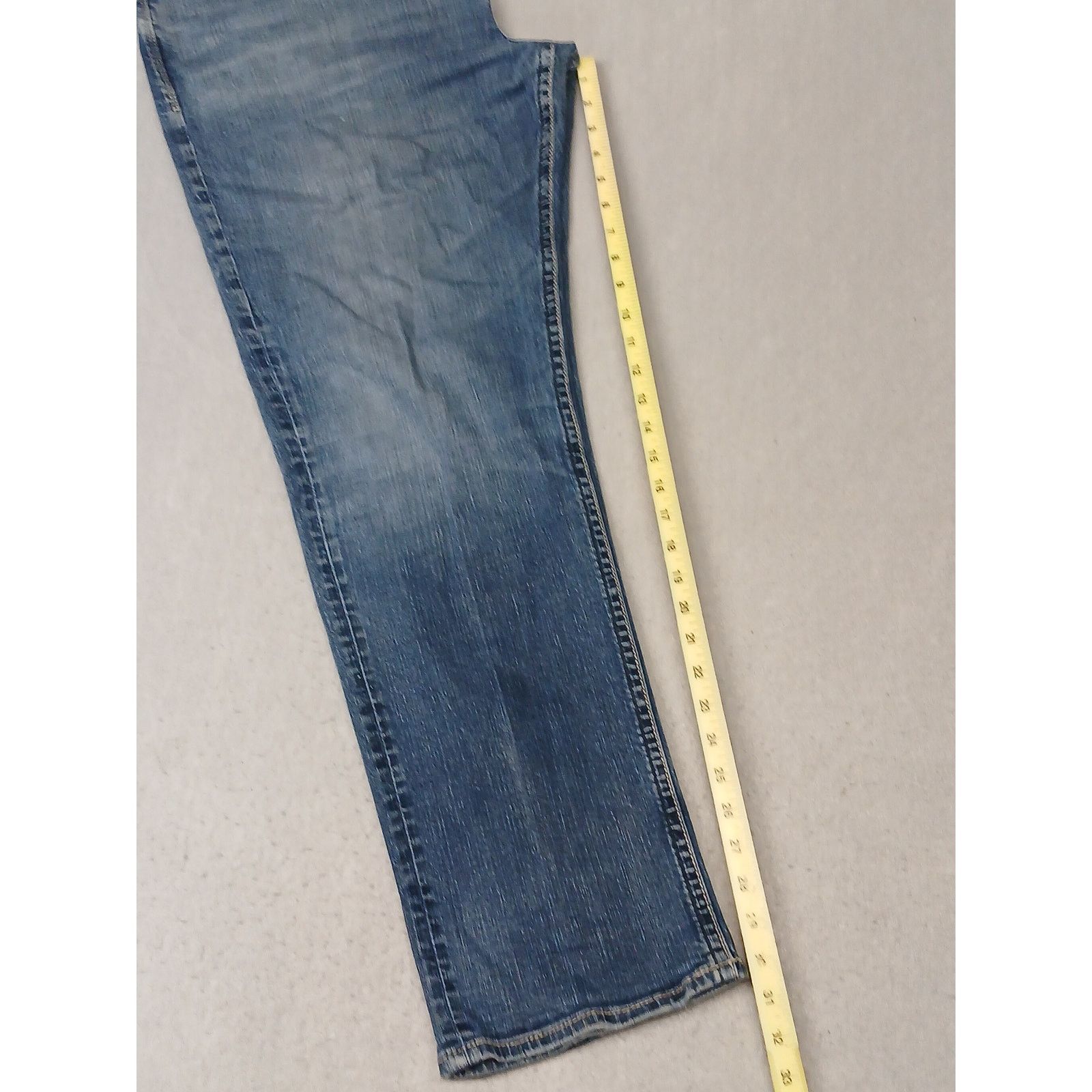 Other Silver Eddie (44x34) Men's Straight Leg Blue Denim Jeans Size US 44 / EU 60 - 4 Thumbnail