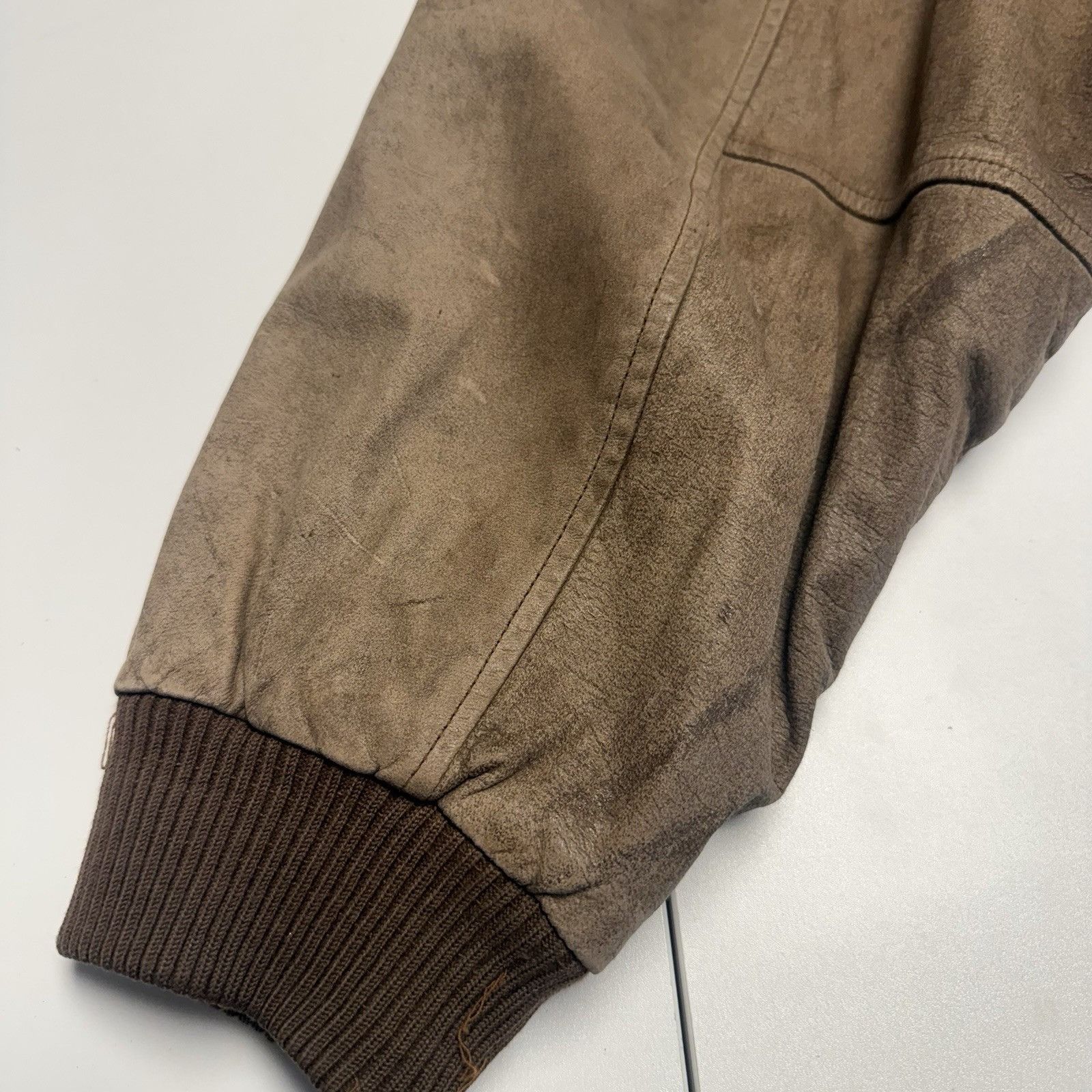 Vintage G-III Global Identity Leather Bomber Jacket Brown Korea Size Size US L / EU 52-54 / 3 - 11 Thumbnail