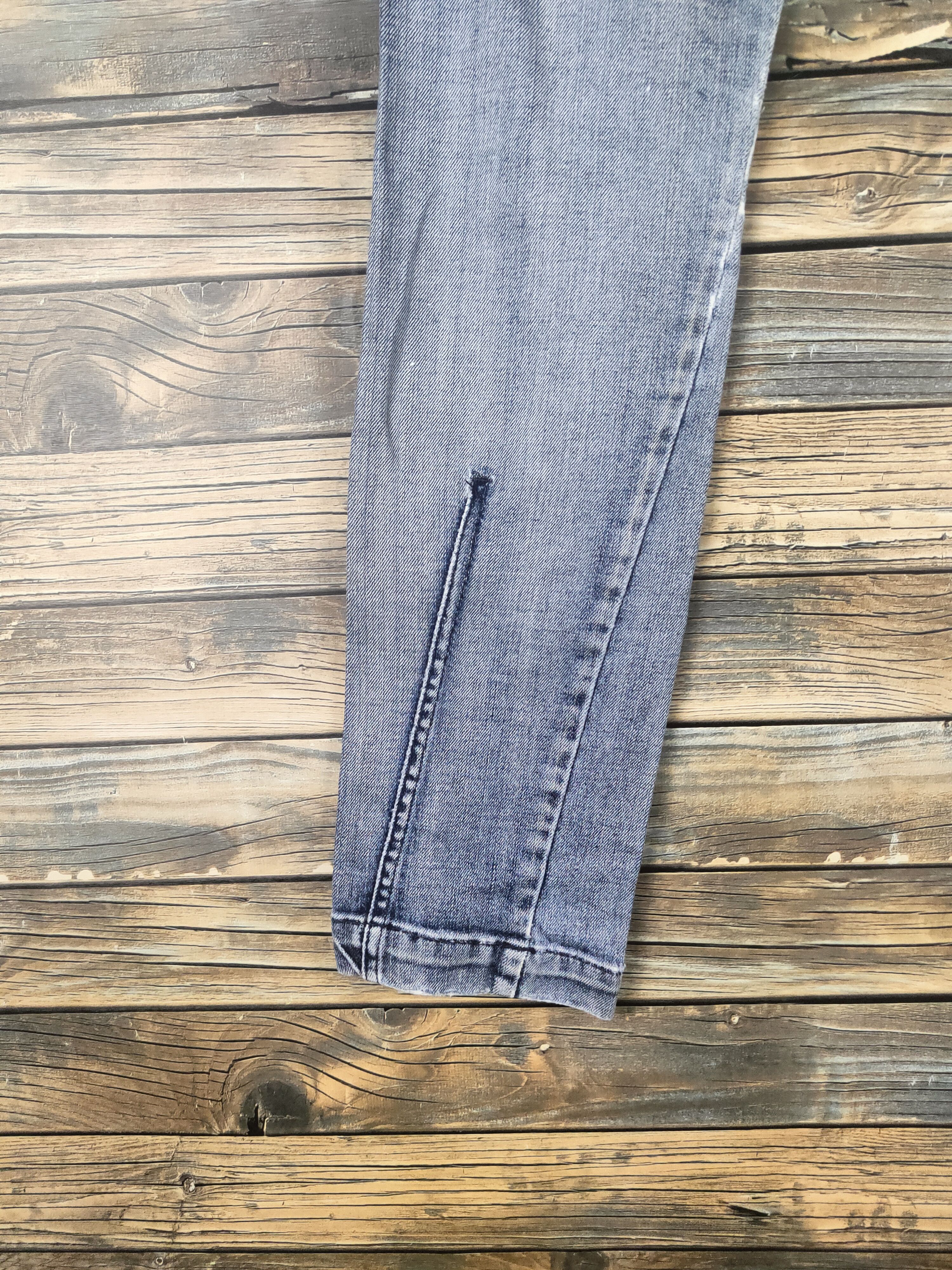 Alexandre Herchcovitch DL Alexandre Herchcovitch Distressed Ripped Jeans #46-003 Size 28" / US 6 / IT 42 - 9 Thumbnail