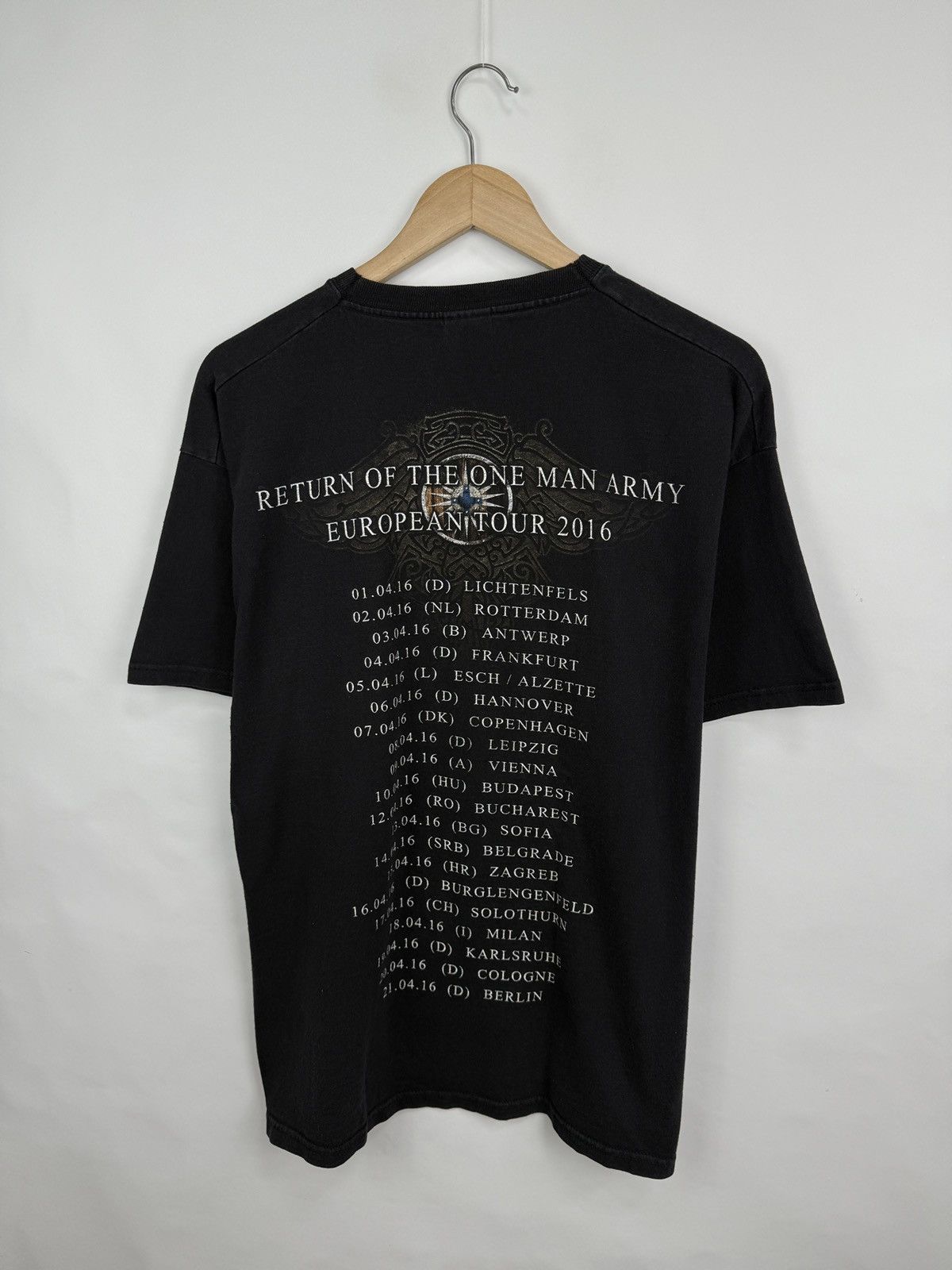 Band Tees 🇫🇮 Vtg Ensiferum One Man Army Folk Metal Band T-shirt Finland Size US XL / EU 56 / 4 - 7 Thumbnail