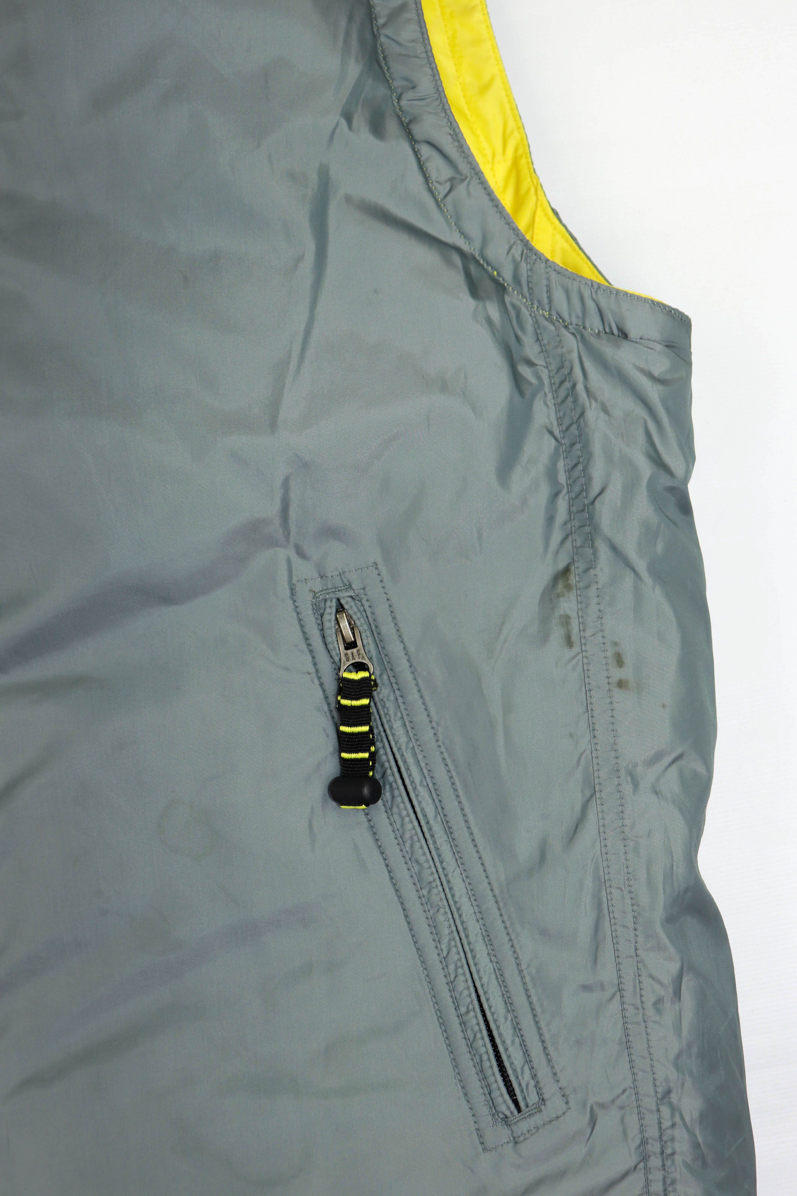 Gap GAP Vintage YellowGray Reversible Down Puffer Waistcoat Vest Size US XL / EU 56 / 4 - 14 Thumbnail