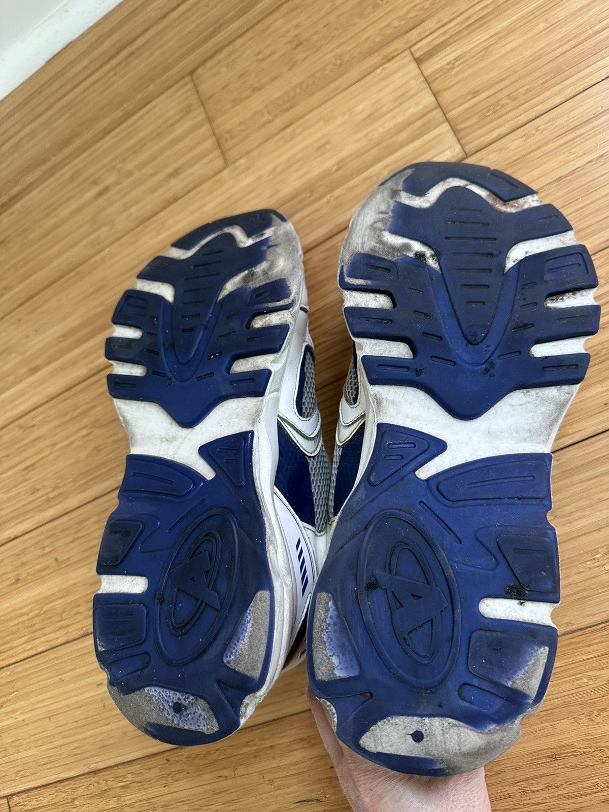 Helmut Lang Axel Arigato Marathon Runner White Blue Dad Sneakers 11 Size US 11 / EU 44 - 8 Thumbnail