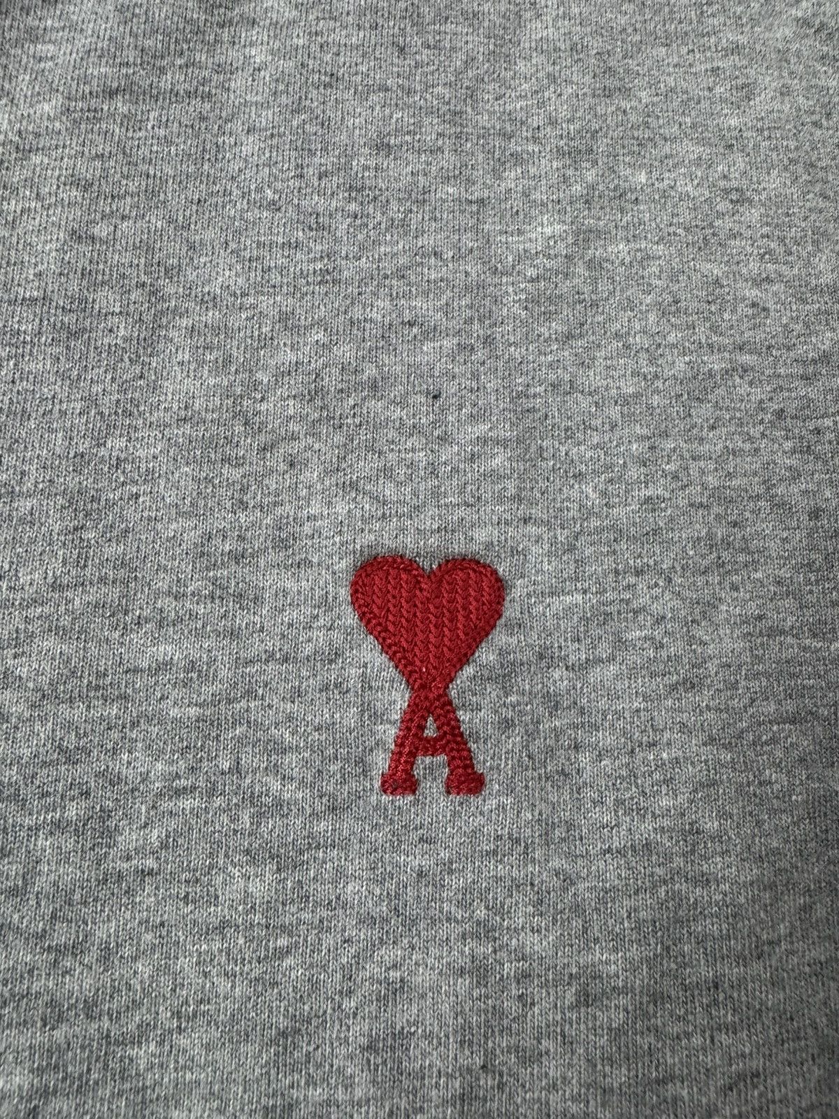 AMI Ami Paris Sweatshirt light crewneck small logo Size US S / EU 44-46 / 1 - 4 Thumbnail