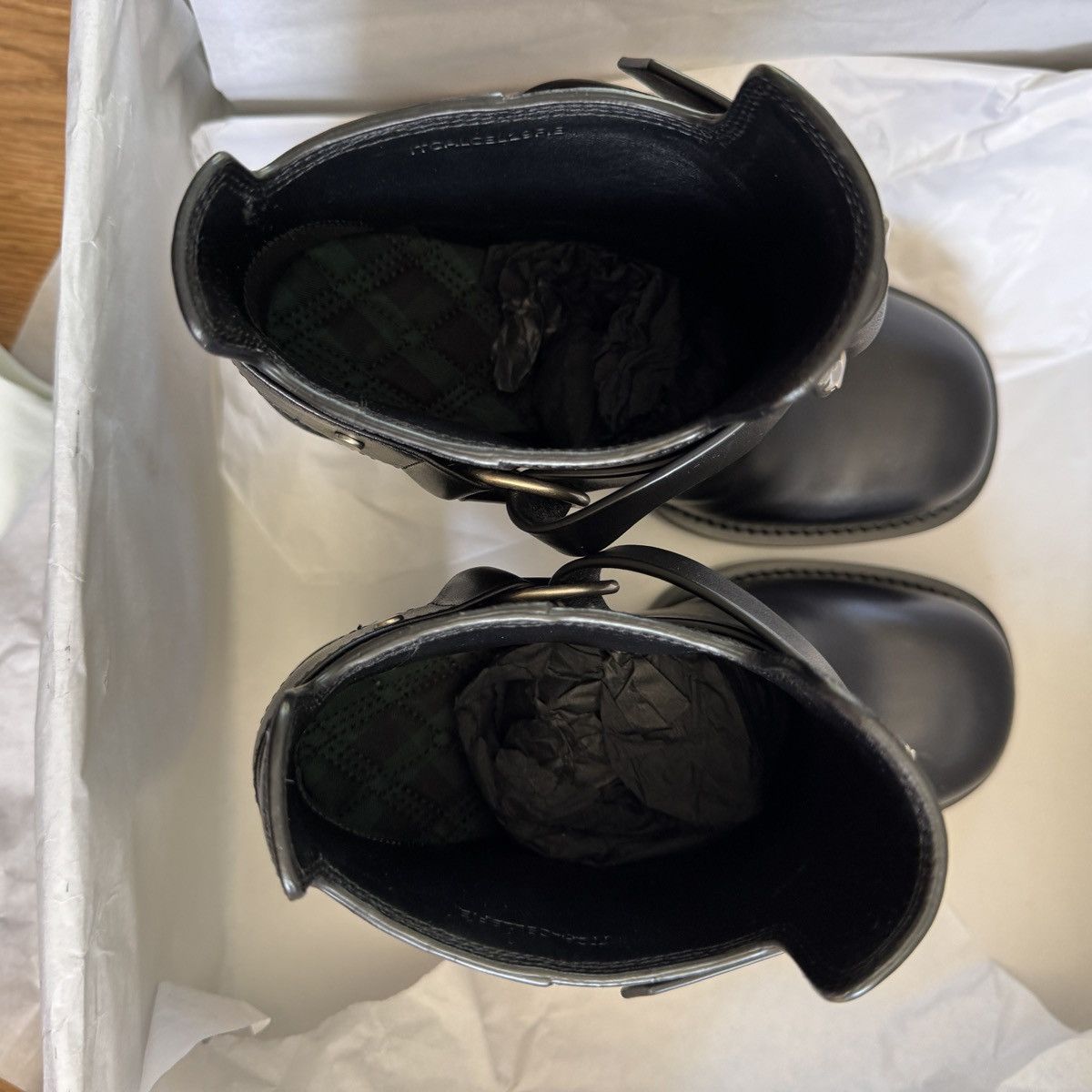 Burberry BURBERRY Women’s Stirrup leather ankle boots In Black #37.5 Size US 7.5 / IT 37.5 - 11 Thumbnail