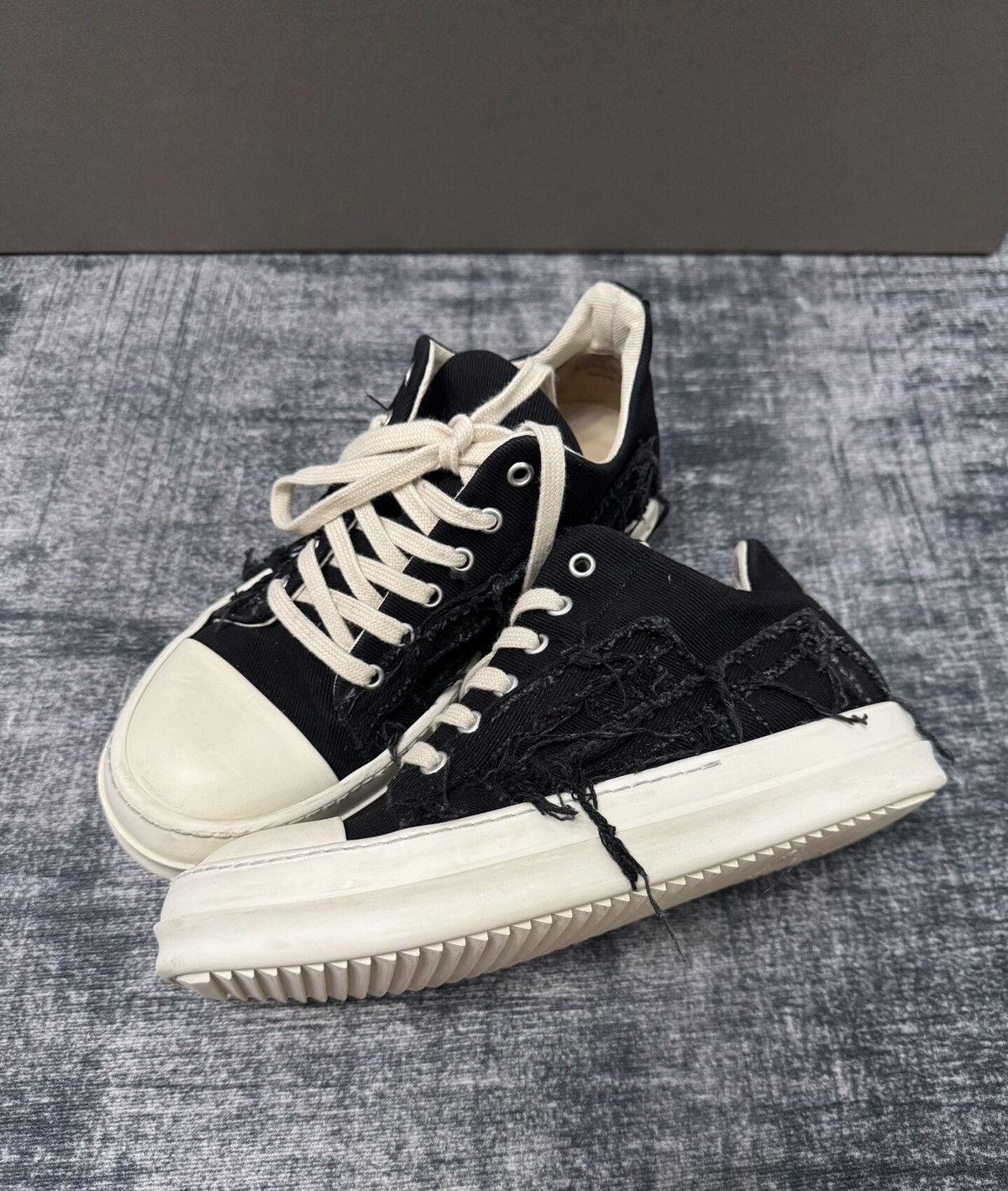 Rick Owens Rick Owens DRKSHDW Distressed Low-Top "Big Converse" Size US 8 / IT 38 - 1 Thumbnail