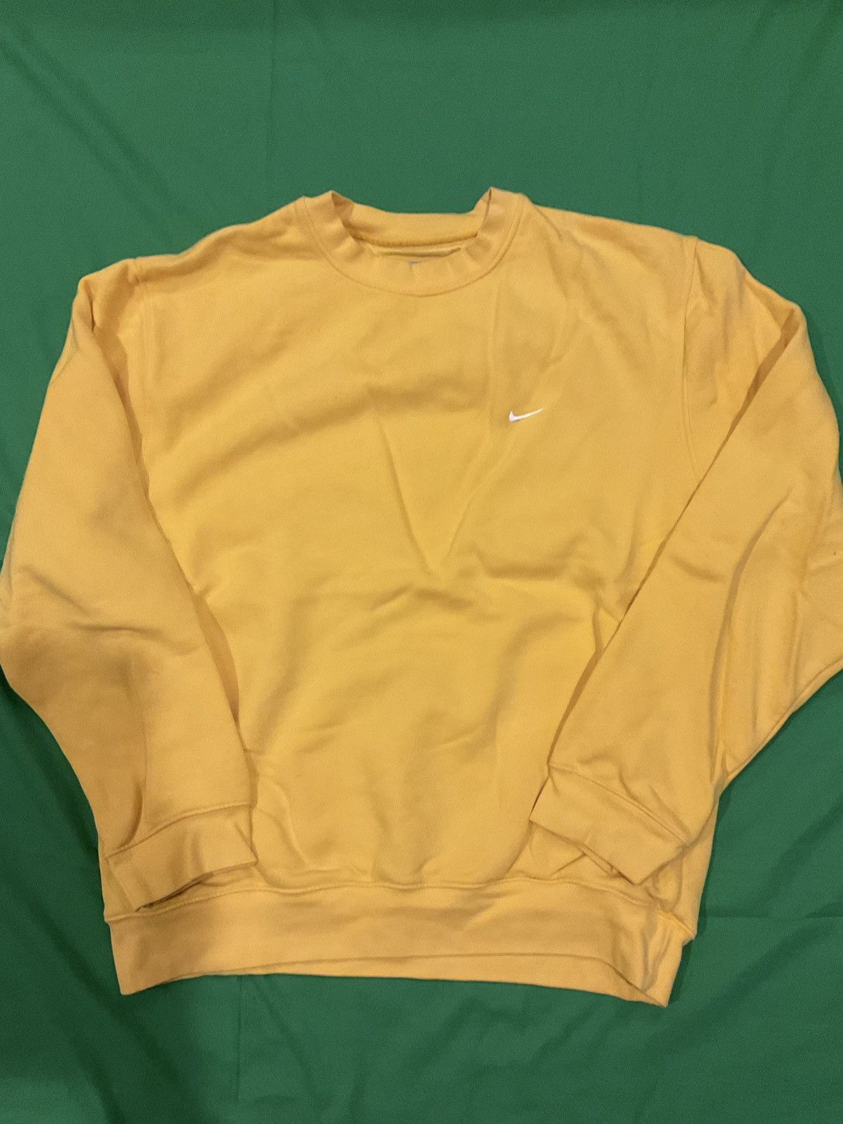 Nike × Vintage Vintage Yellow Nike sweatshirt Size US L / EU 52-54 / 3 - 1 Thumbnail