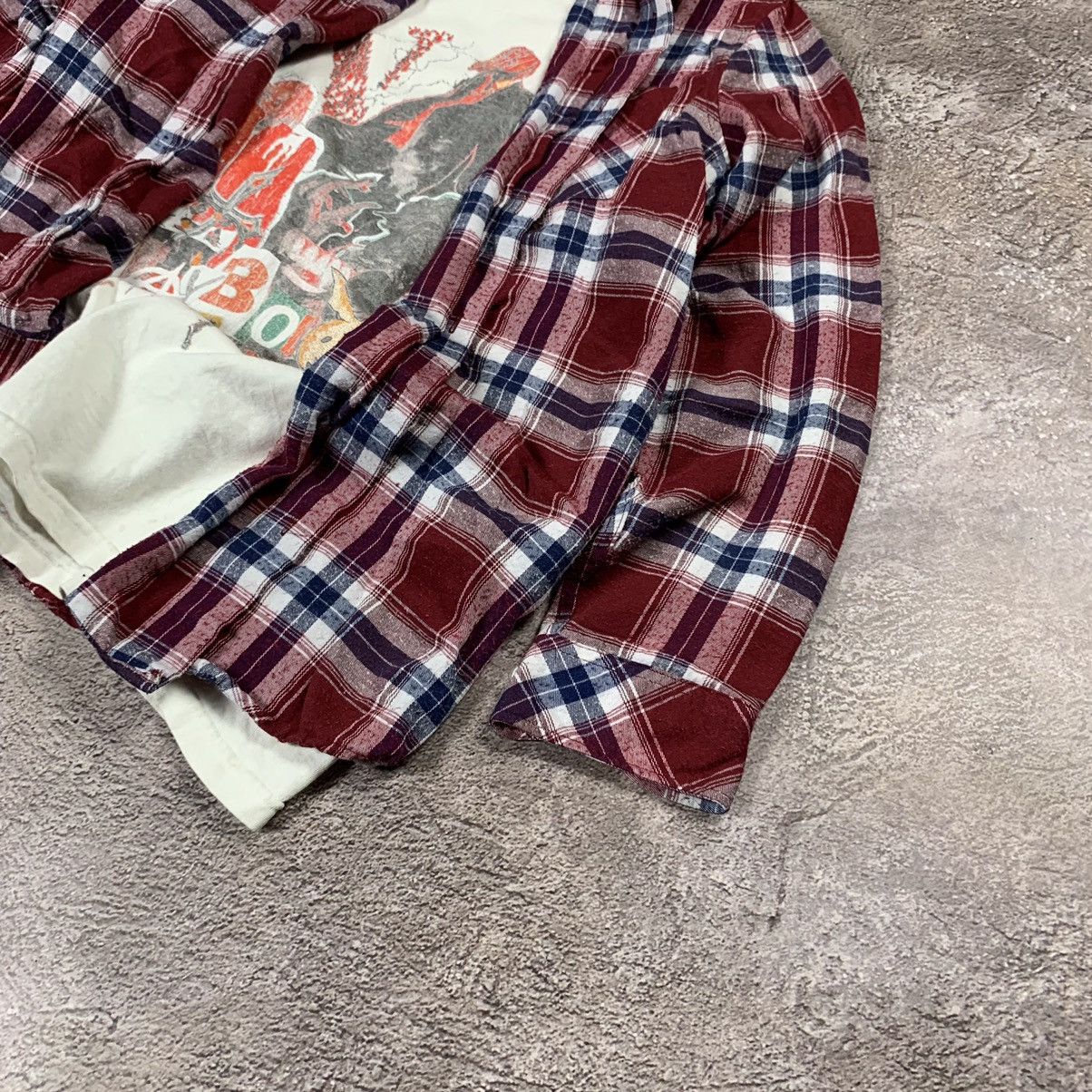 Vintage Vintage 90s Y2K Plaid Graphic Tee Grunge Streetwear Washed M Size US M / EU 48-50 / 2 - 3 Thumbnail