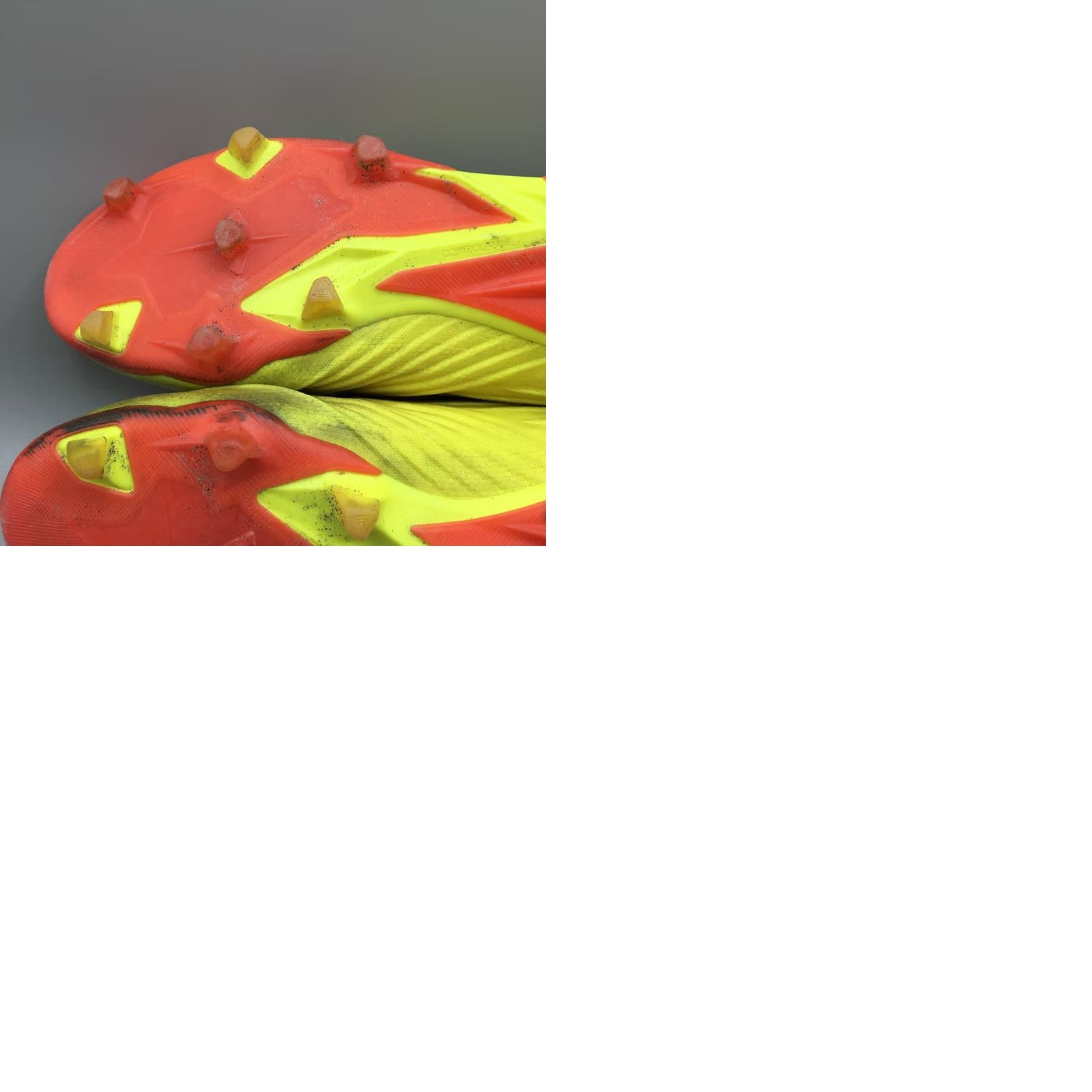 Adidas adidas Predator 18.1 FG Soccer Cleats Mens 12 Yellow Solar Yellow Predator 18.1 DB2037 Shoes Cleats Football Football Cleats Mens Size US 12 / EU 45 - 10 Thumbnail