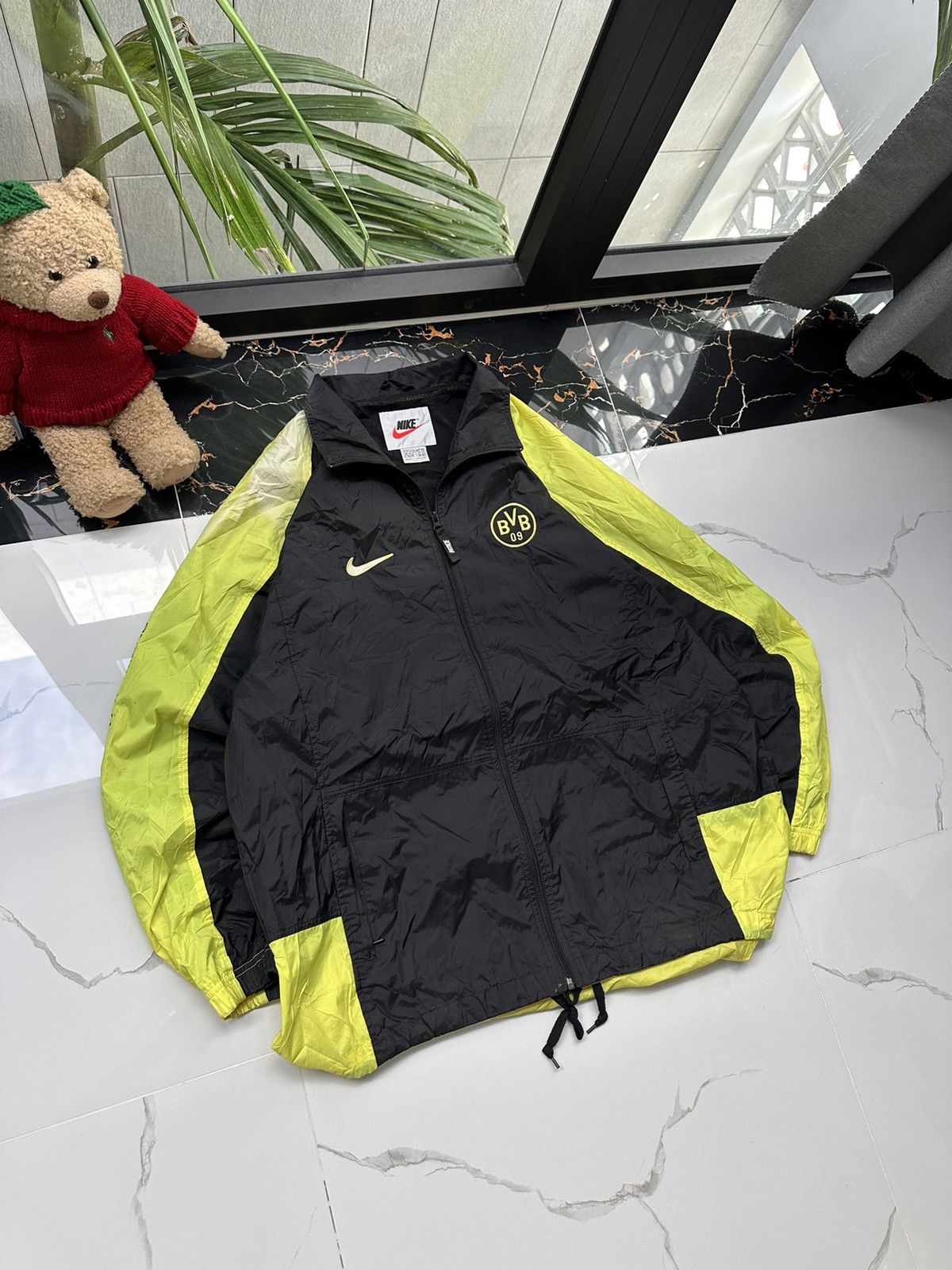 Nike × Vintage 90s NIKE VINTAGE BIG LOGO STREETWEAR LIGHT JACKET Size US XL / EU 56 / 4 - 1 Thumbnail