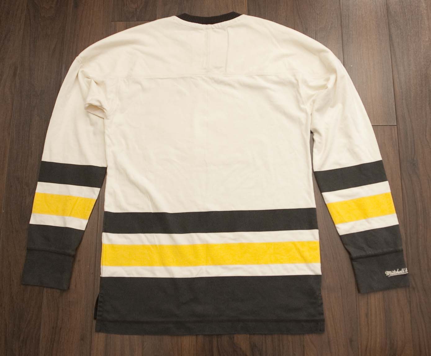 Mitchell & Ness × NHL Vancouver Canucks Shirt Long Sleeve Size M Mitchell & Ness Size US M / EU 48-50 / 2 - 4 Thumbnail