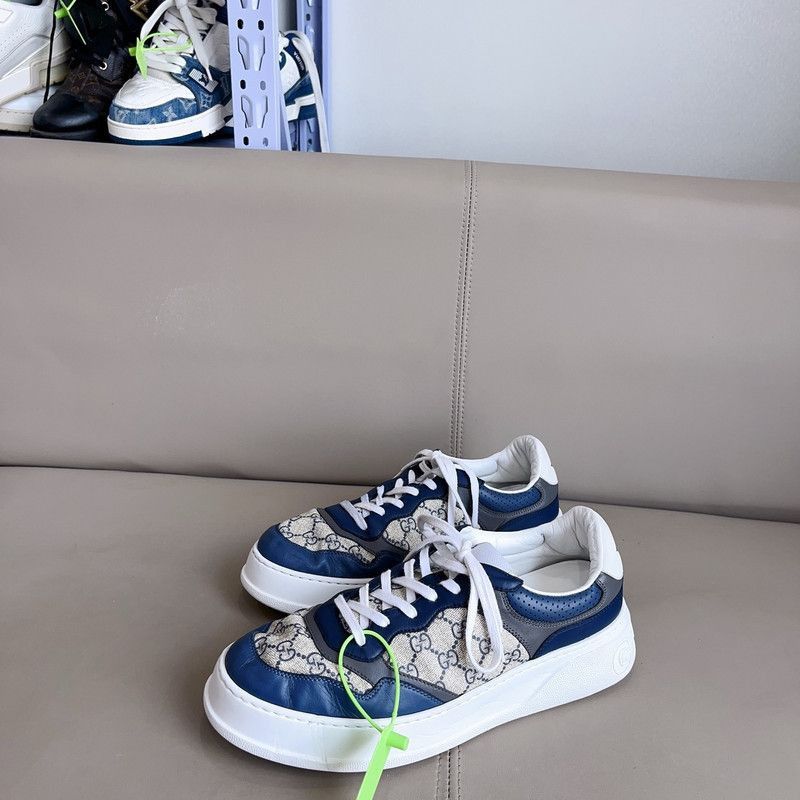 Gucci Gucci GG Supreme Low Sneakers for Men - Size US 12 / EU 45 - 1 Thumbnail