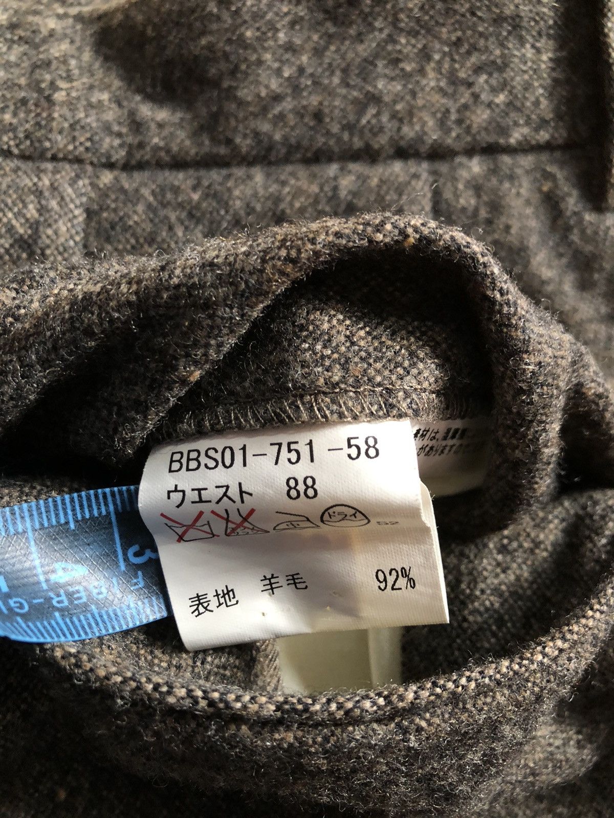 Burberry Burberry London wool salt paper pants Size US 34 / EU 50 - 7 Thumbnail