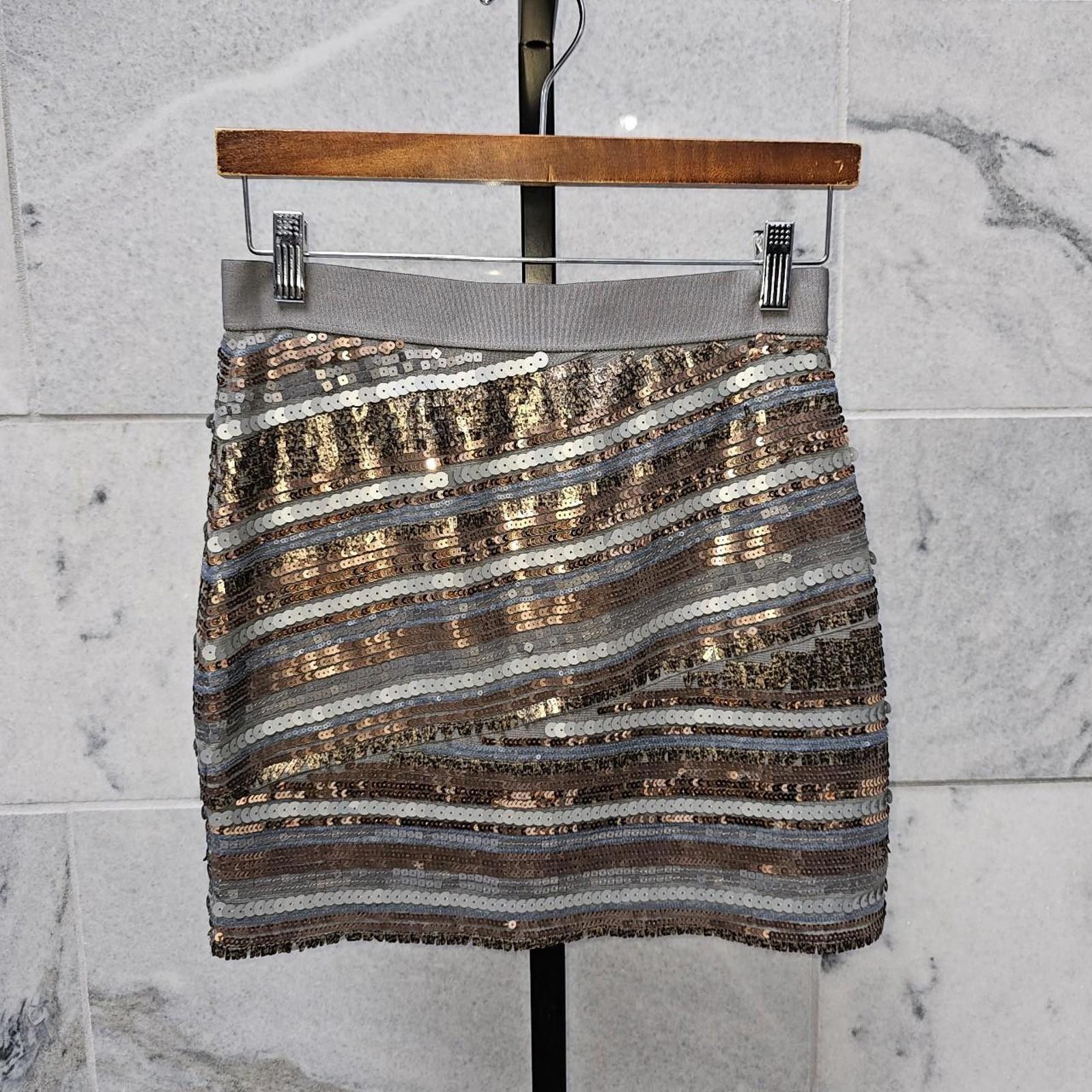 Designer Chelsea & Violet Women's Silver and Gold Skirt Size XS / US 0-2 / IT 36-38 - 2 Thumbnail