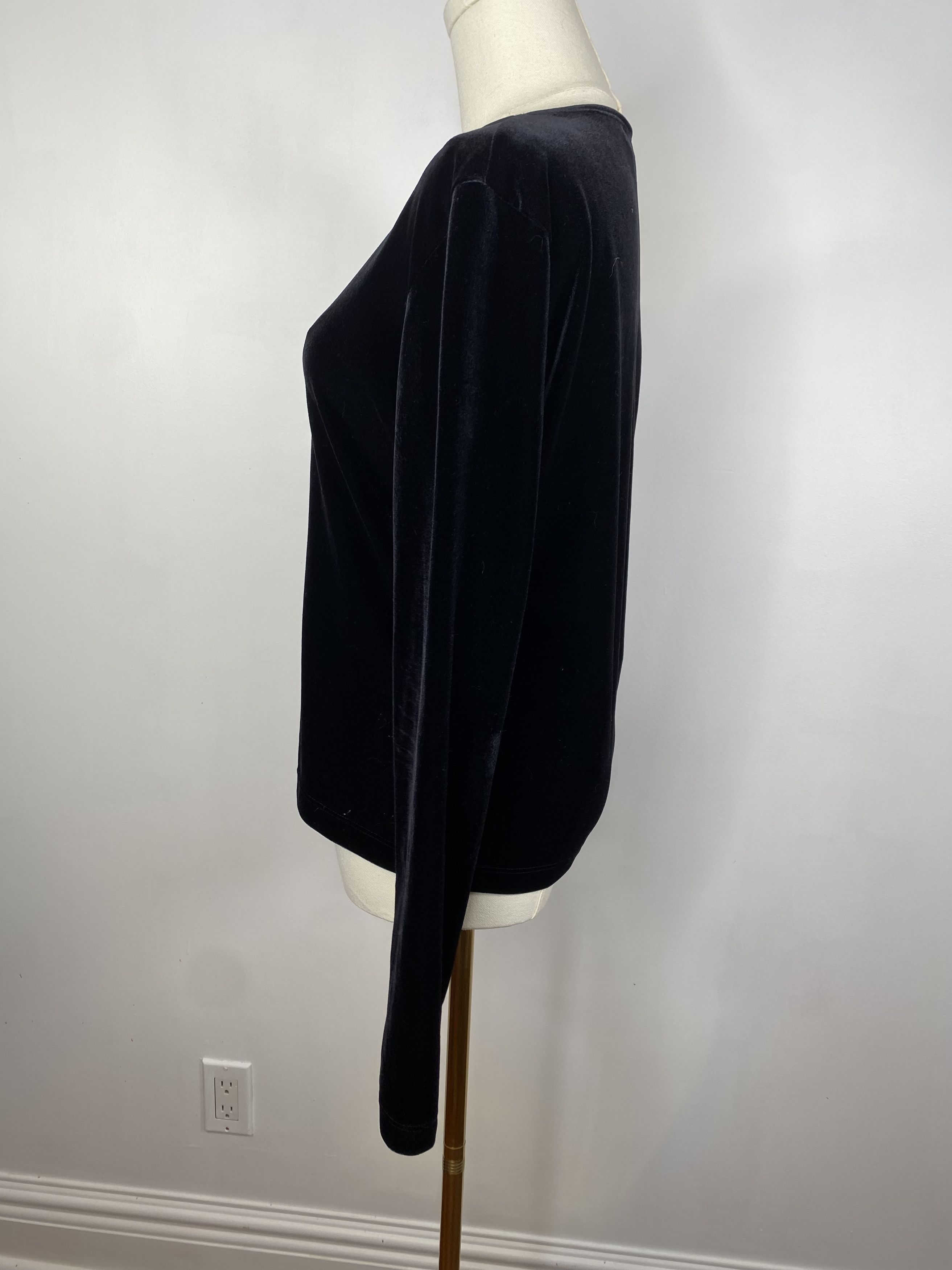 Ann Taylor Black Velvet Long Sleeve Size M / US 6-8 / IT 42-44 - 3 Thumbnail